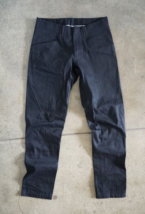 veilance cambre pant