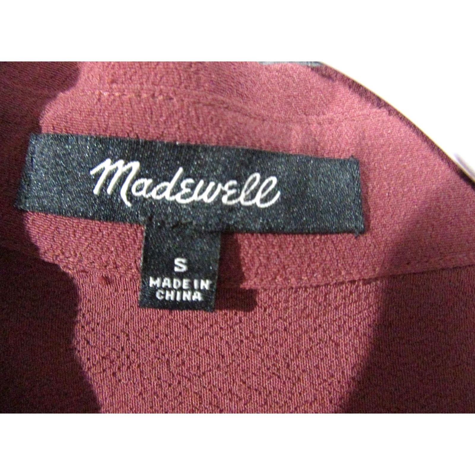 Madewell Madewell Shirt Womens Small Red Viscose Short Sleeve Button-Up Tunic High Low Abstract Size S / US 4 / IT 40 - 2 Thumbnail