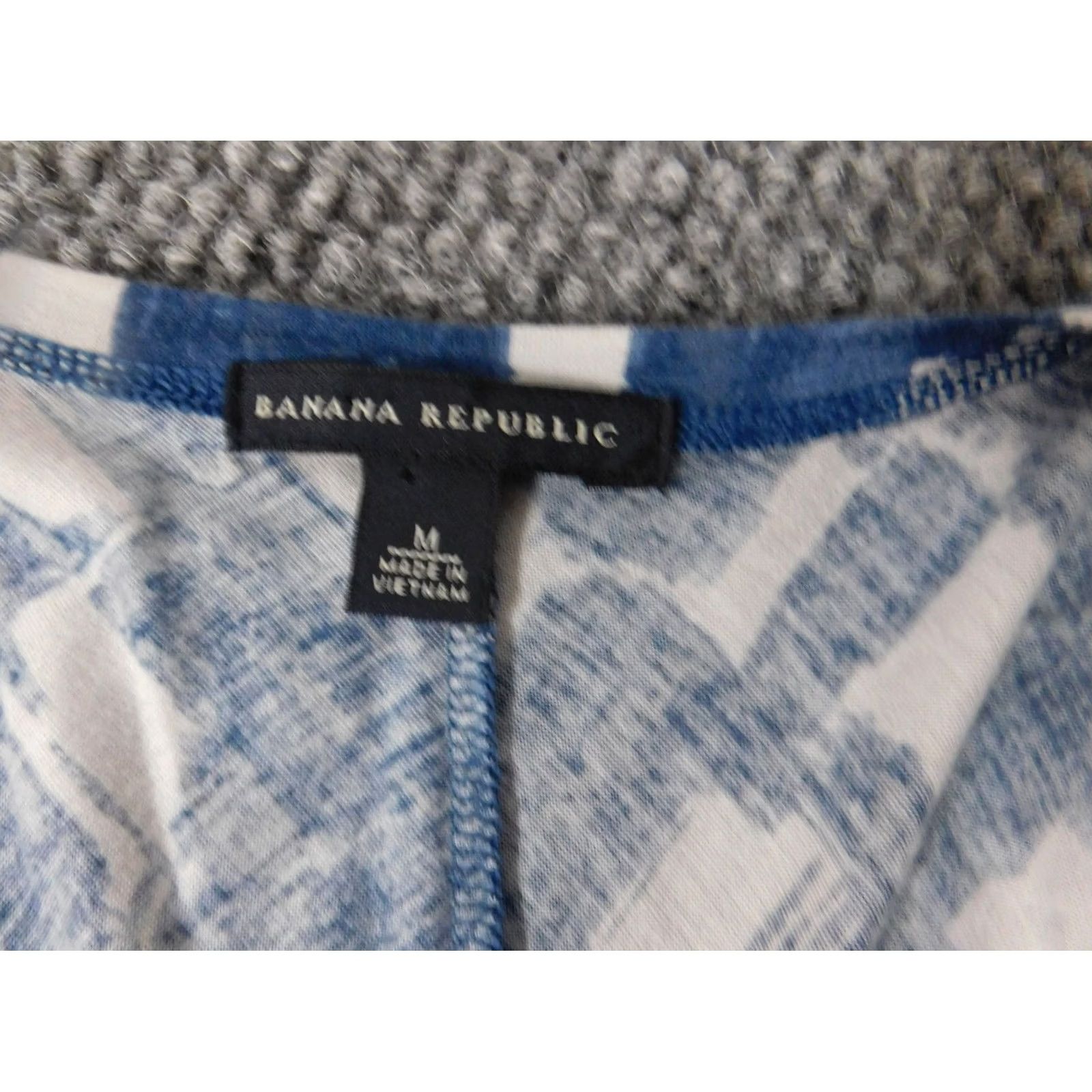 Banana Republic Banana Republic Blouse Womens M Blue Plaid Sleeveless Crew Neck Pullover Casual Rayon Button Regular Shirt Top Mockup Size M / US 6-8 / IT 42-44 - 4 Thumbnail