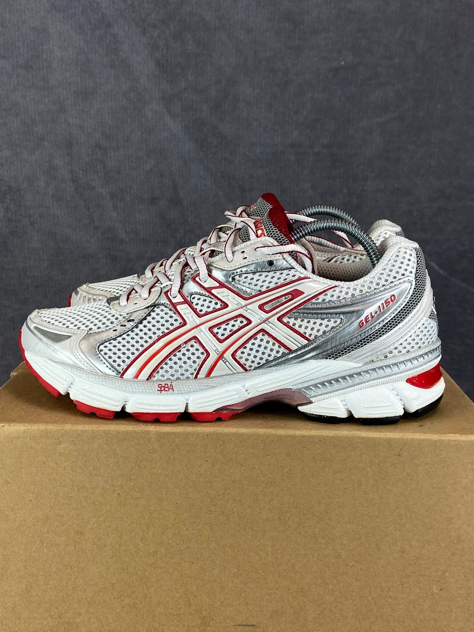 Asics ASICS White Sport Sneakers Size EU 38 Size US 5.5 / EU 38 - 2 Thumbnail