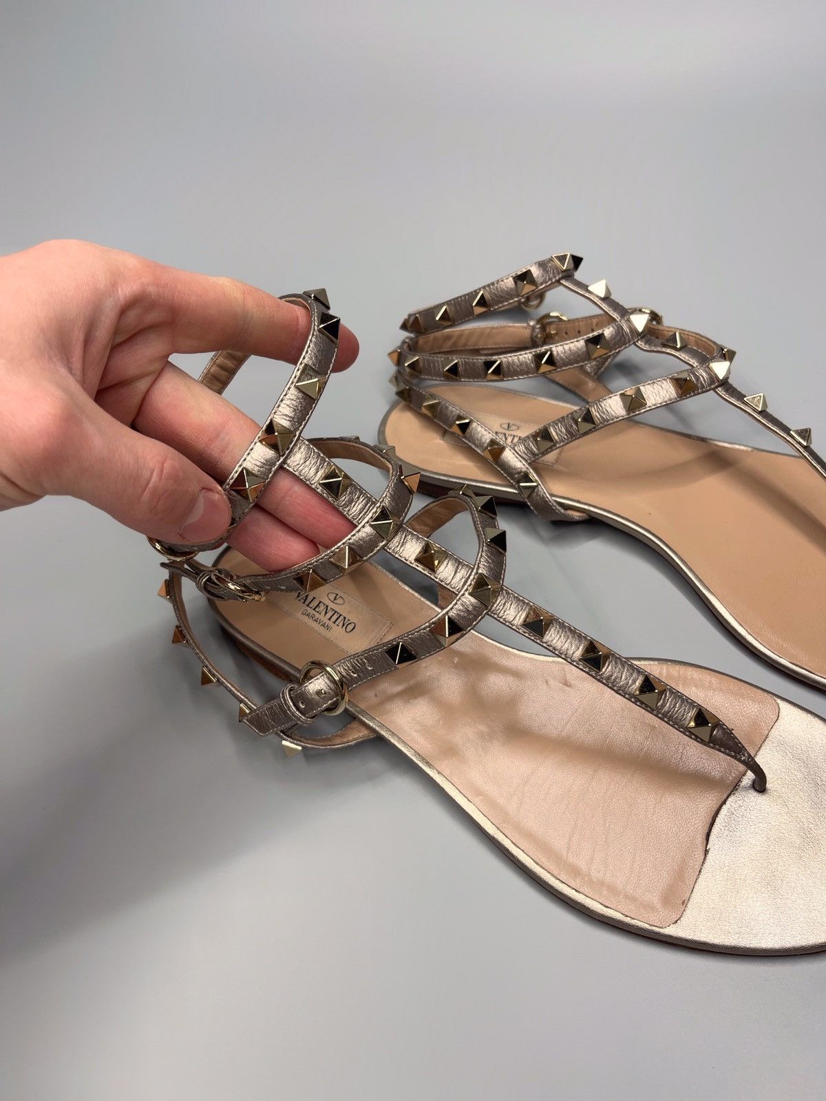 Valentino Valentino Garavani Rockstud Rubber Sandal Made in Italy Size US 10.5 / IT 40.5 - 6 Thumbnail