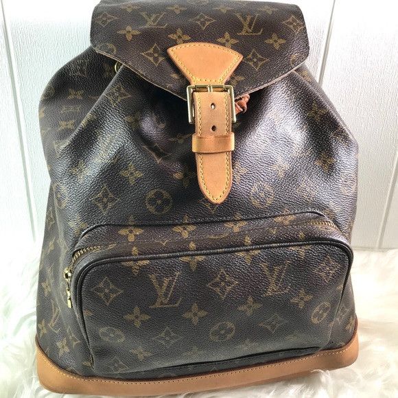 Louis Vuitton 💕Kendal Jenner 💕 GM Louis Vuitton backpack Size ONE SIZE - 2 Thumbnail