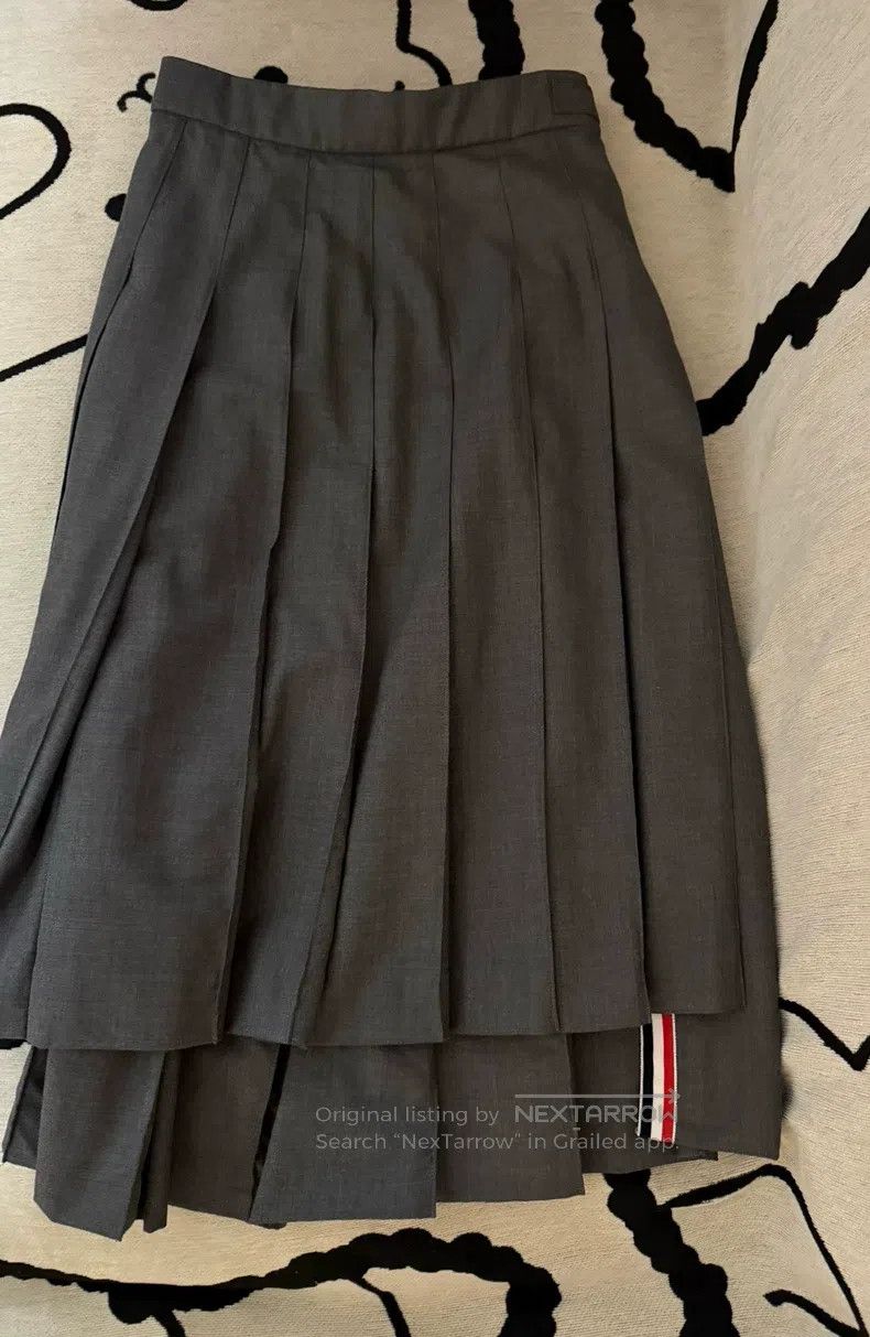 Thom Browne Thom Browne Wool pleated dress Size 24" / US 00 / IT 34 - 1 Thumbnail