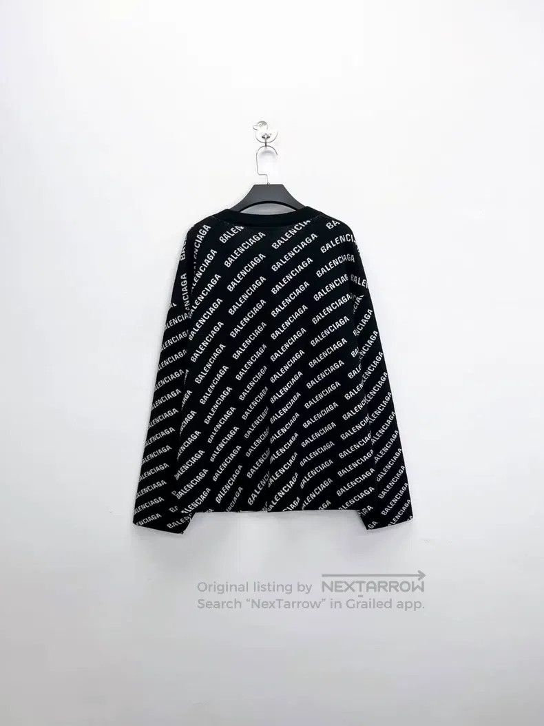 Balenciaga Balenciaga Black and white bulletproof print lettering log Size L / US 10 / IT 46 - 2 Thumbnail