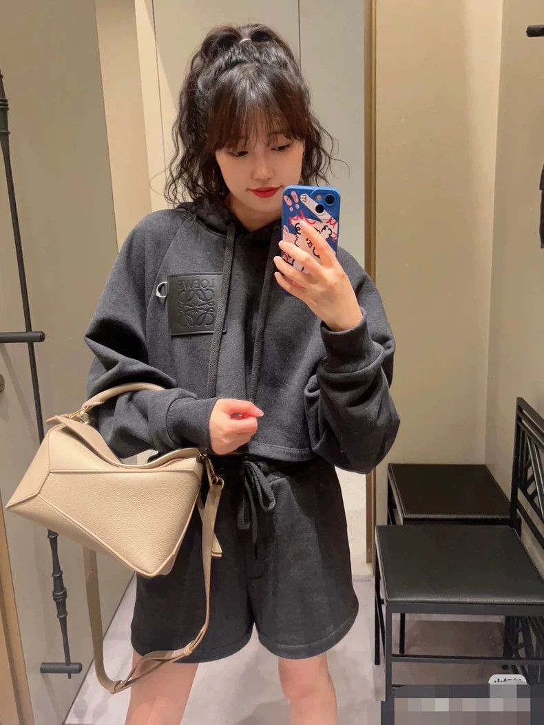 Loewe LOEWE Gray cardigan with large logo on chest Size S / US 4 / IT 40 - 1 Thumbnail