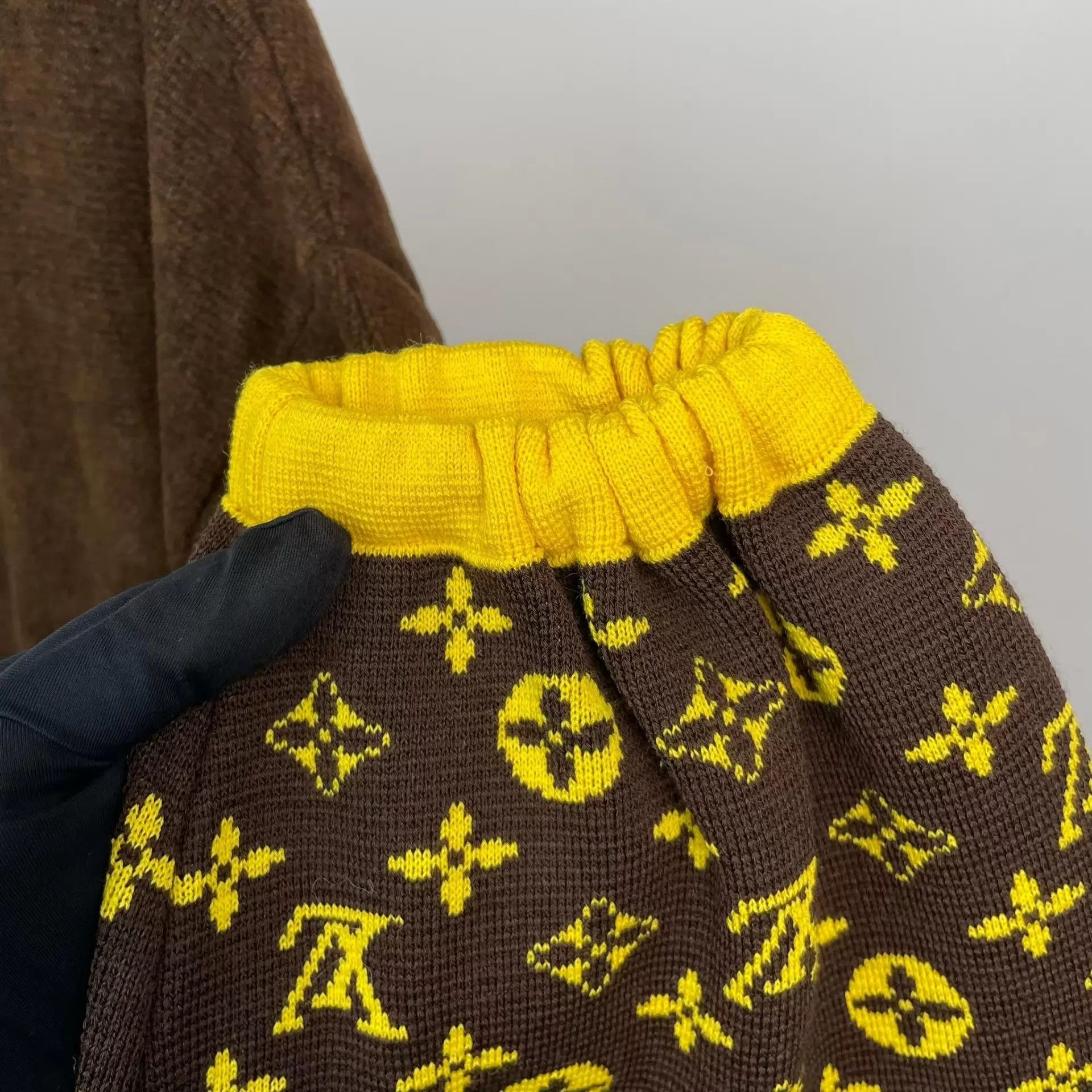 Louis Vuitton LV Monogram wool colorblocked jacket 260306LJYJY02 Size US XXS / EU 40 - 8 Thumbnail