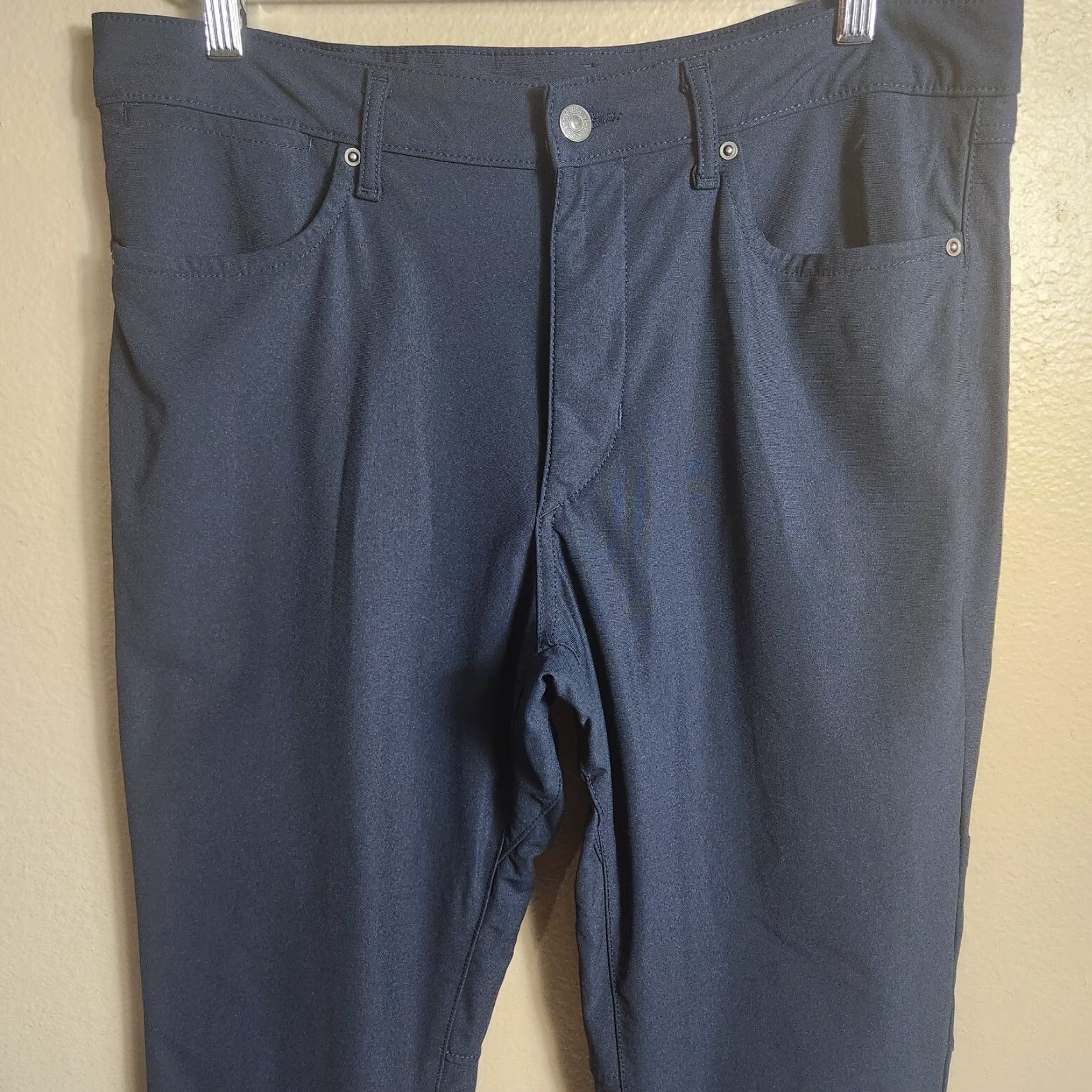 American Eagle Outfitters American Eagle Mens Navy Performance Straight Leg Golf Pants-Size 34x30 Size US 34 / EU 50 - 2 Thumbnail