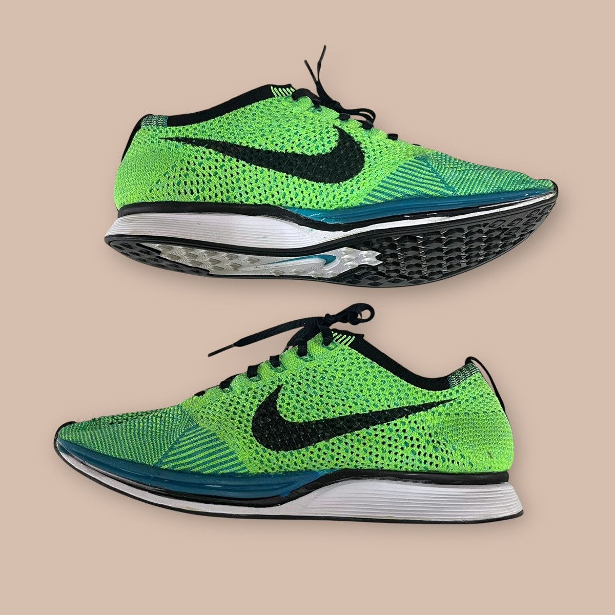 Nike Nike Flyknit Racer "Sport Turquoise" Size US 9.5 / EU 42-43 - 11 Thumbnail