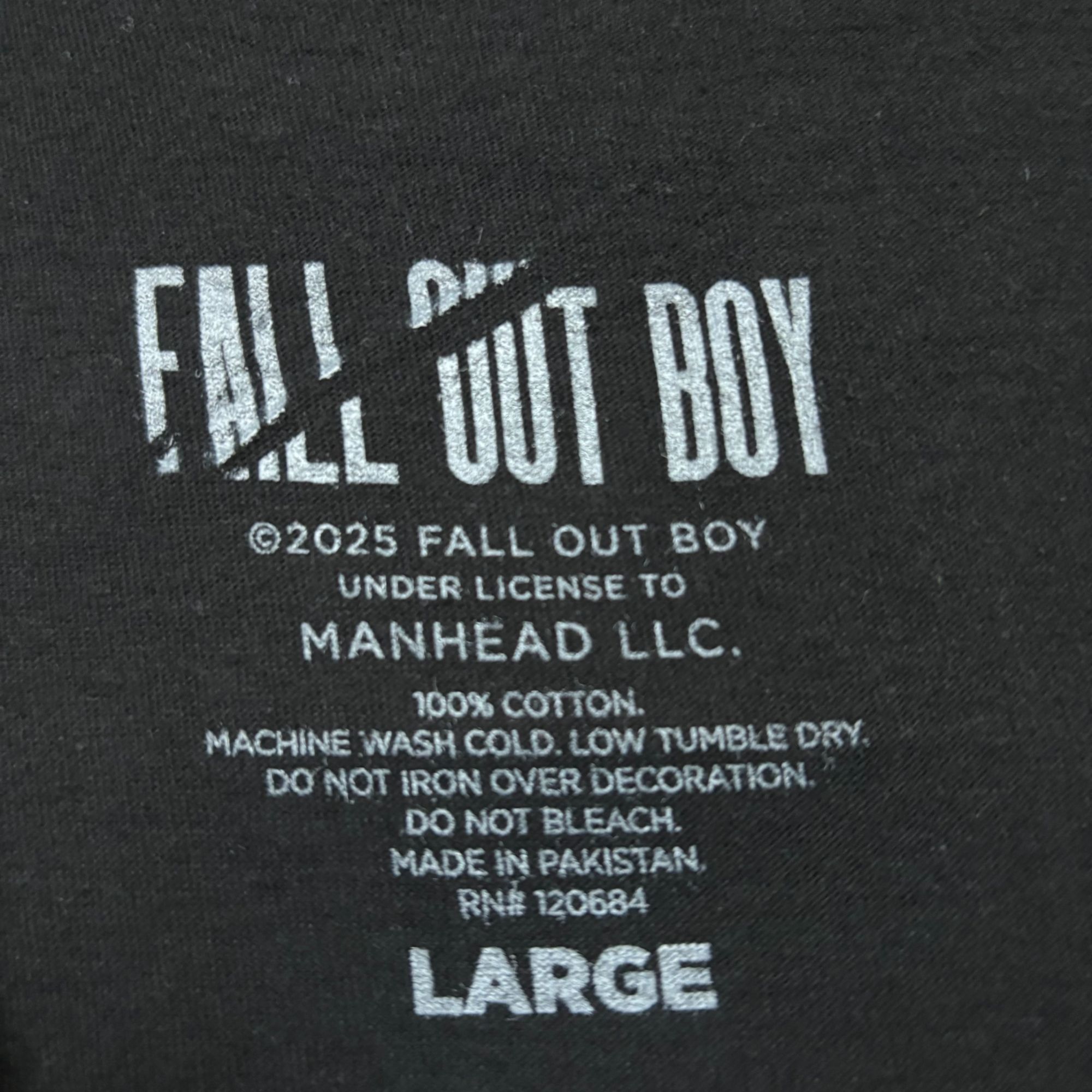 Band Tees Fall Out Boy From Under the Cork Tree Rock Band Tee L Size US L / EU 52-54 / 3 - 4 Thumbnail