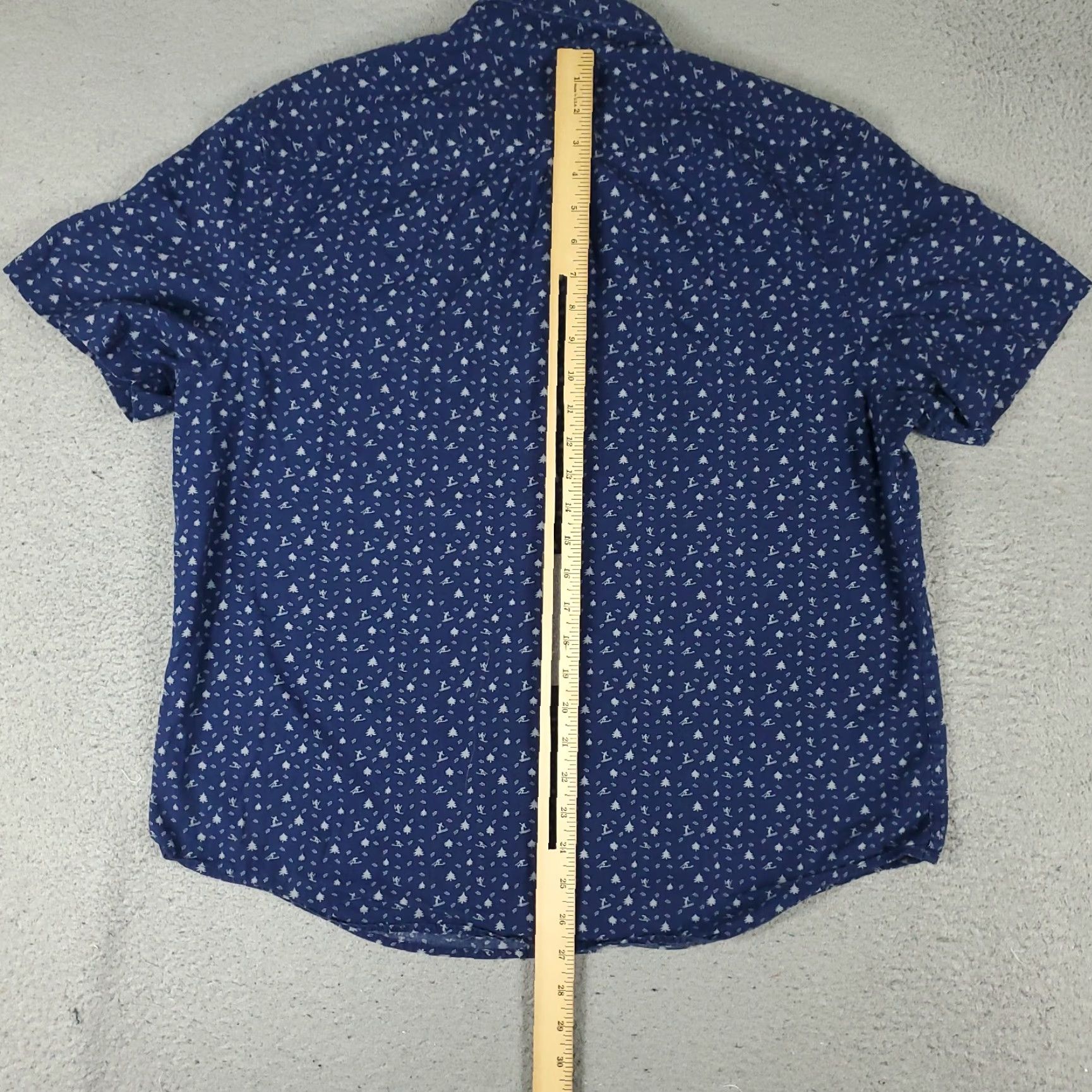 Original Penguin VINTAGE Original Penguin Men's Button-Up Shirt XL Blue Skiing Print Casual Short Sleeve Cotton Size US XL / EU 56 / 4 - 4 Thumbnail