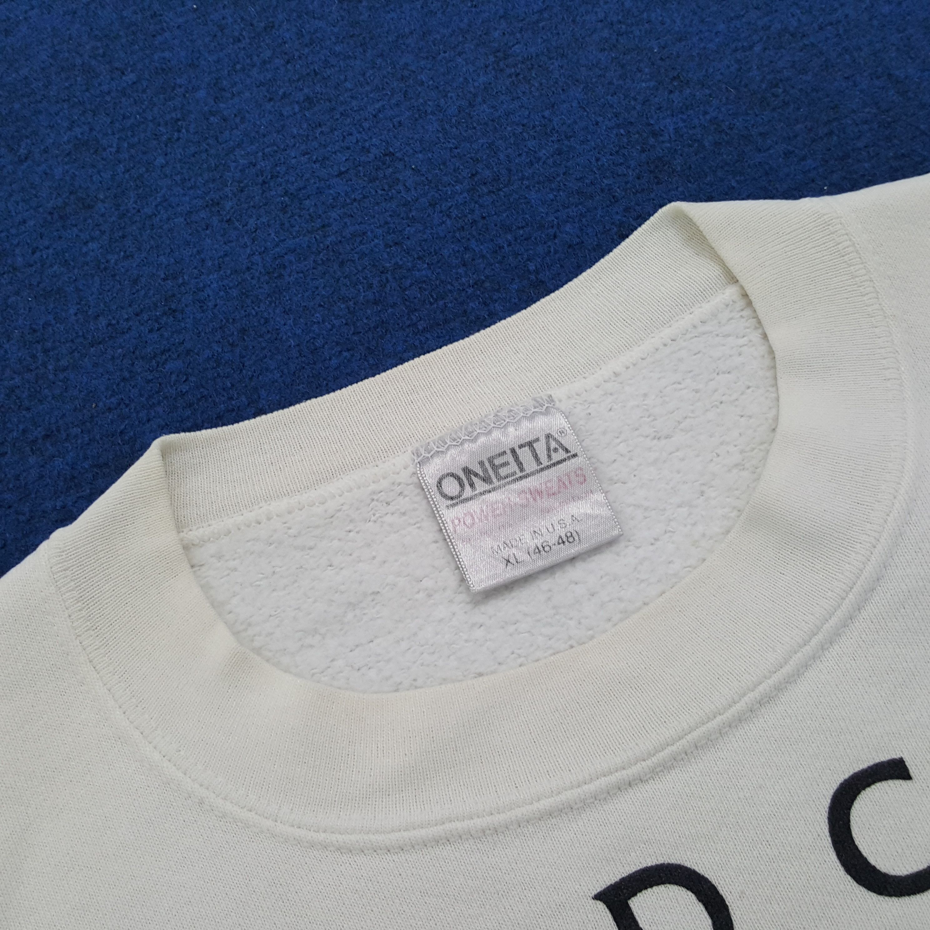 Vintage Vintage World Class Citizen National Flag Sweatshirt Size US L / EU 52-54 / 3 - 7 Thumbnail