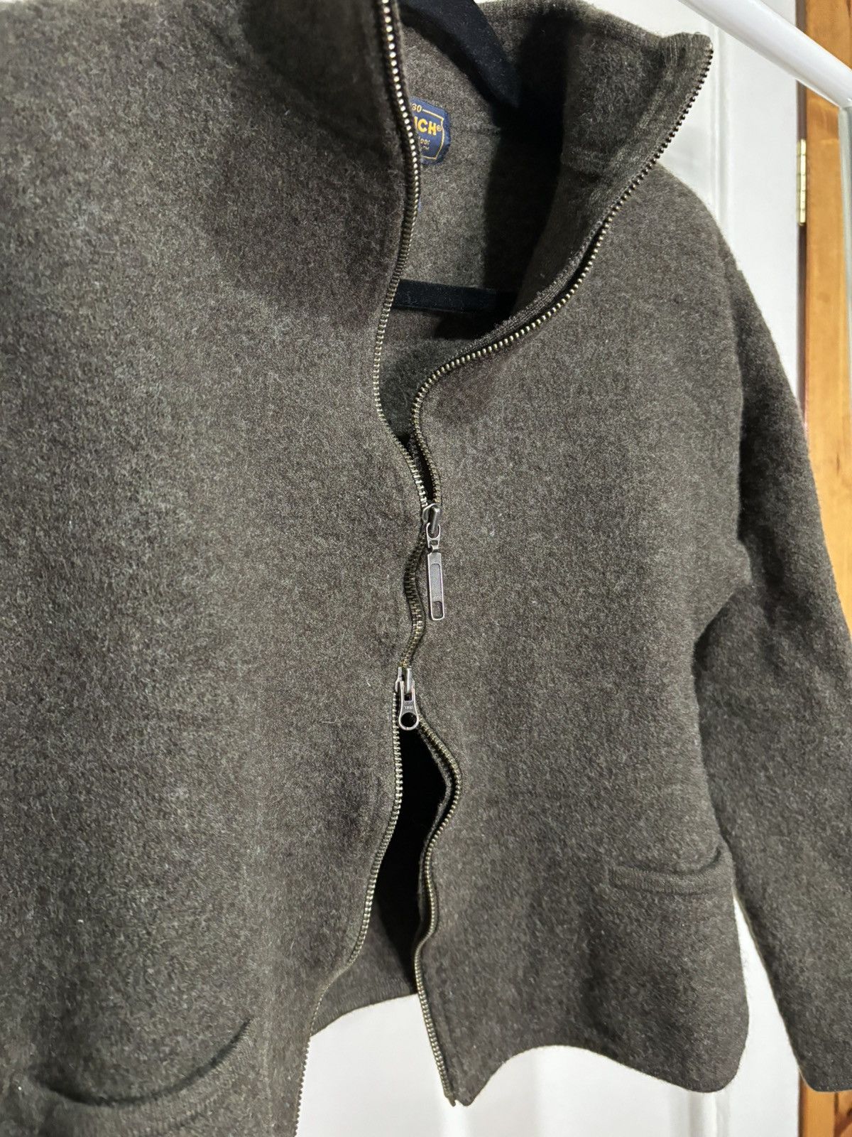 Vintage × Woolrich Woolen Mills Vintage 1990s Woolrich Khaki Green Wool Zip-Up Sweater Size XS / US 0-2 / IT 36-38 - 4 Thumbnail