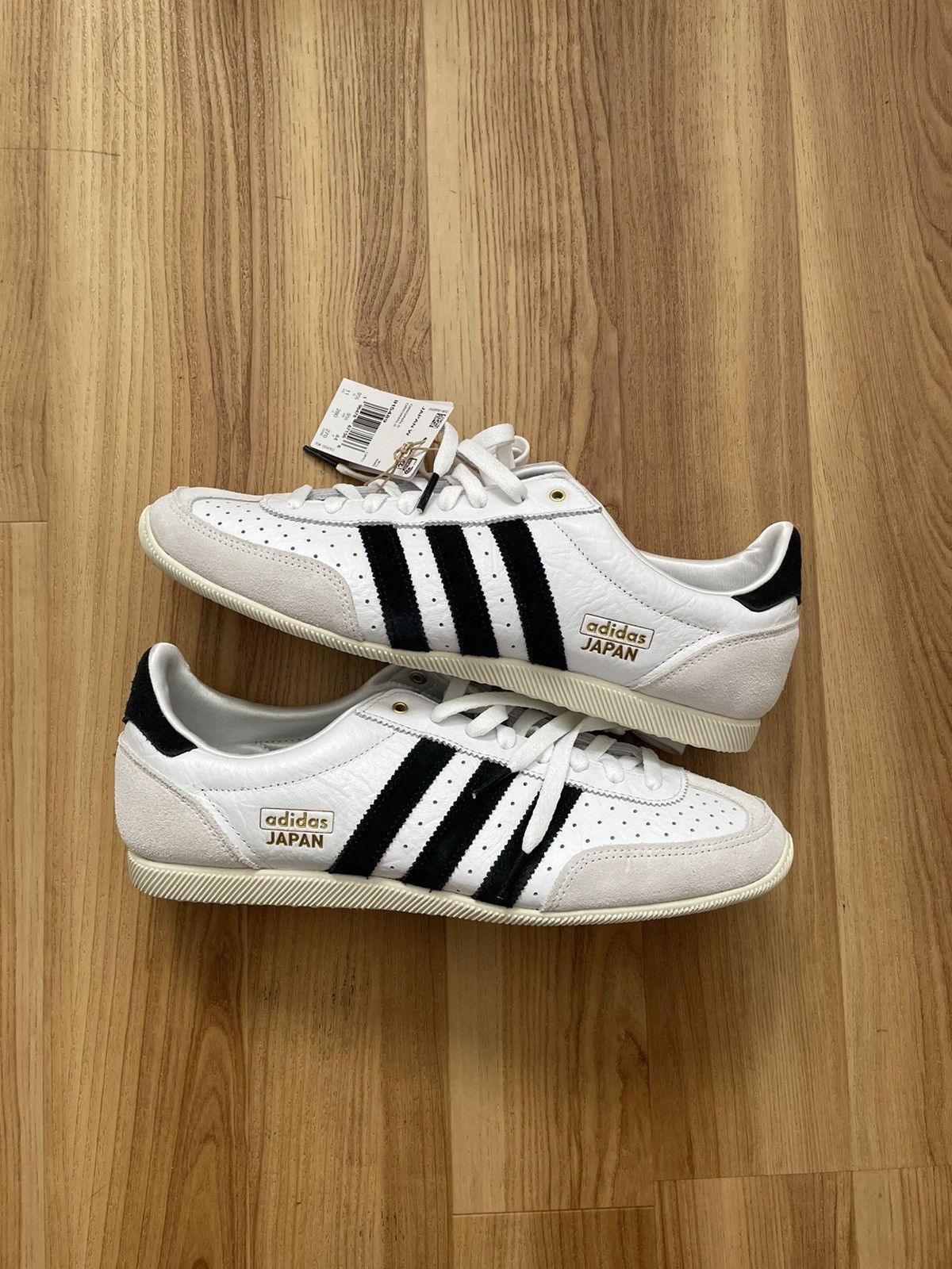スニーカー adidas Japan White Black adidas W Japan 'White/ Black' – TĀKOUT NY
