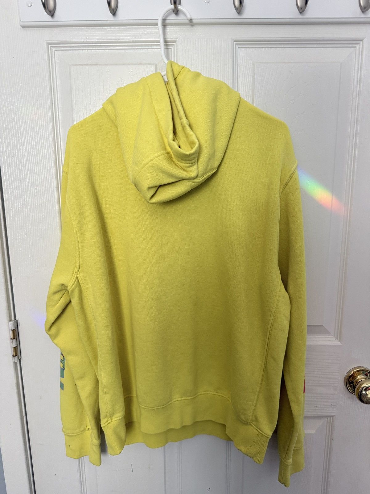 Nike Nike Kyrie x SpongeBob Hoodie - yellow Size US M / EU 48-50 / 2 - 7 Thumbnail