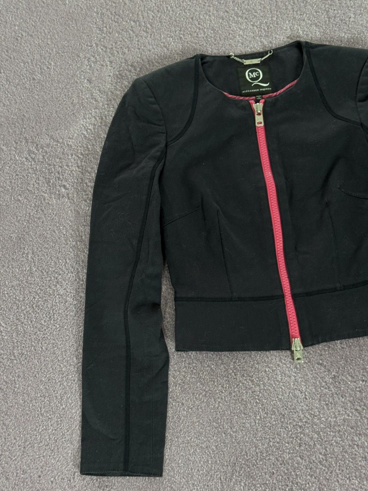 Alexander McQueen Alexander Mcqueen Luxury Vintage Zip Up Blazer Size XS / US 0-2 / IT 36-38 - 4 Thumbnail