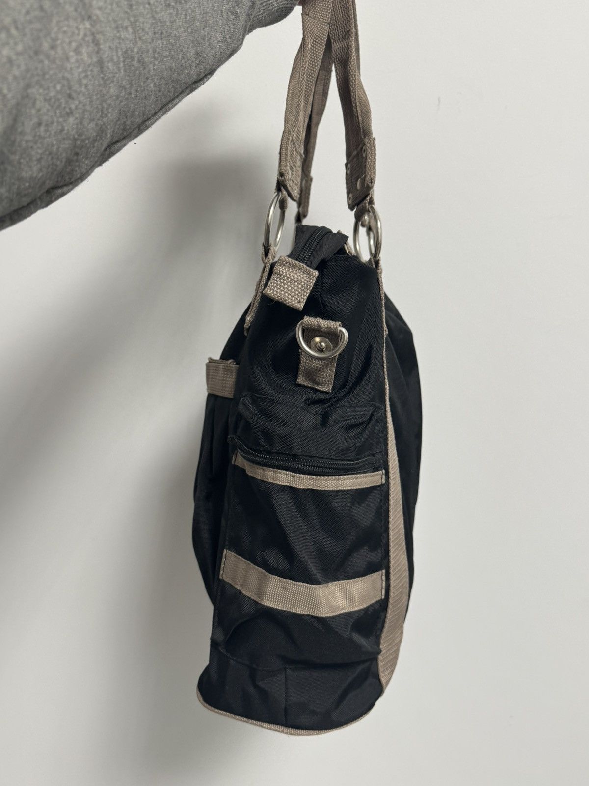 Other Catwalk Stylish Black Tote Bag Multi Pocket Nylon Shoulder Size ONE SIZE - 9 Thumbnail