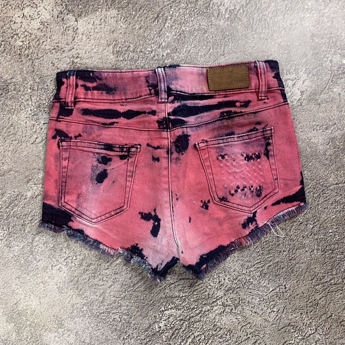 Vintage Y2K Diesel Distressed Shorts Sun Faded Thrashed Streetwear 2 Size 26" / US 2 / IT 38 - 5 Thumbnail