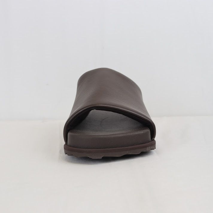YUME YUME o1rshd1 Finn Slider in Brown Size US 9 / EU 42 - 5 Thumbnail