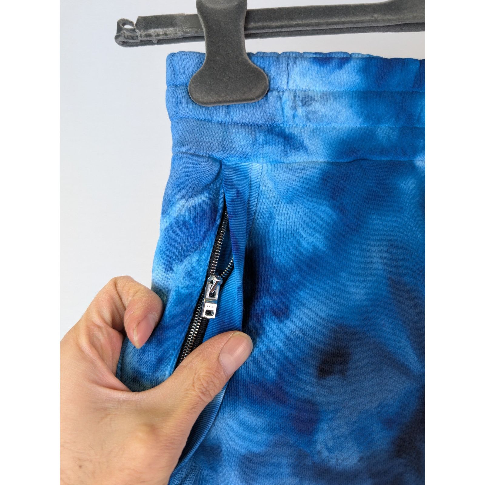 Amiri o1rshd1 Tie Dye MA Sweatshort Shorts in Blue XL Size US 36 / EU 52 - 6 Thumbnail