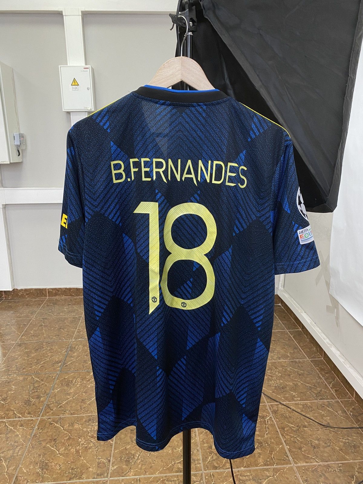 Adidas Y2K Adidas Bruno Fernandes Manchester United Soccer Jersey Size US XXL / EU 58 / 5 - 1 Thumbnail