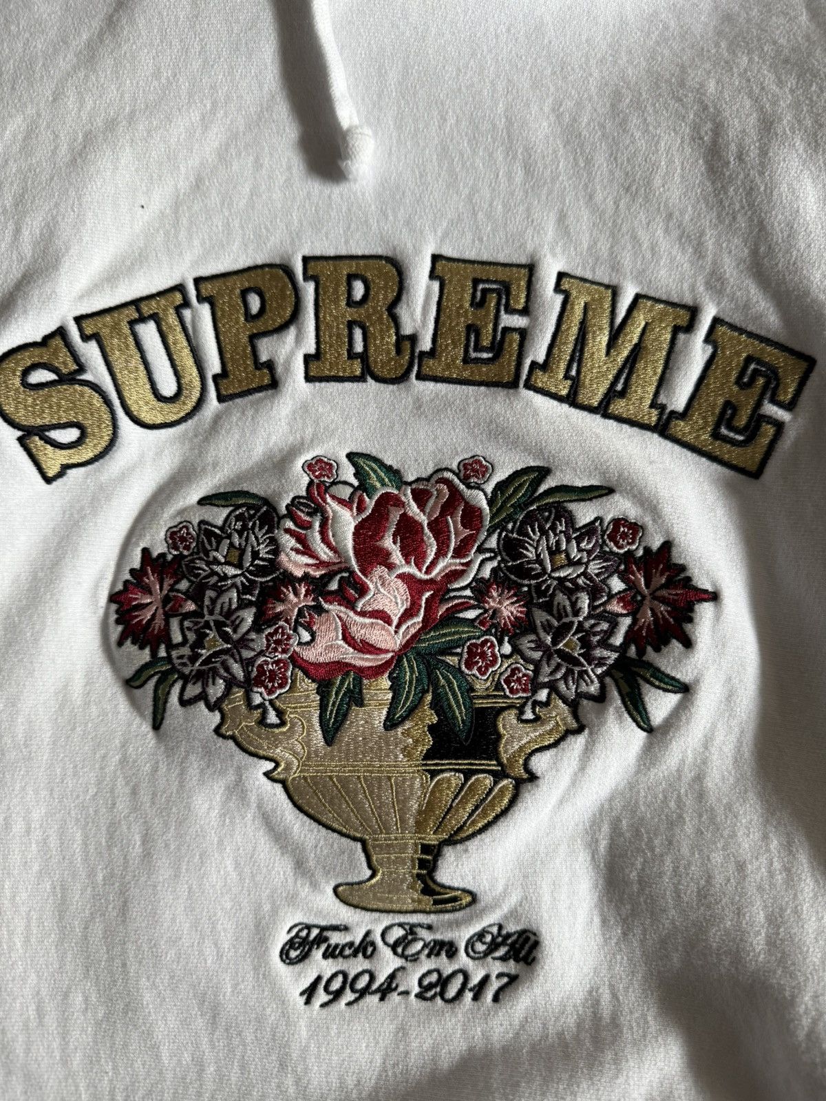 Supreme Supreme Vase Hoodie sz XL 2017 Size US XL / EU 56 / 4 - 2 Thumbnail