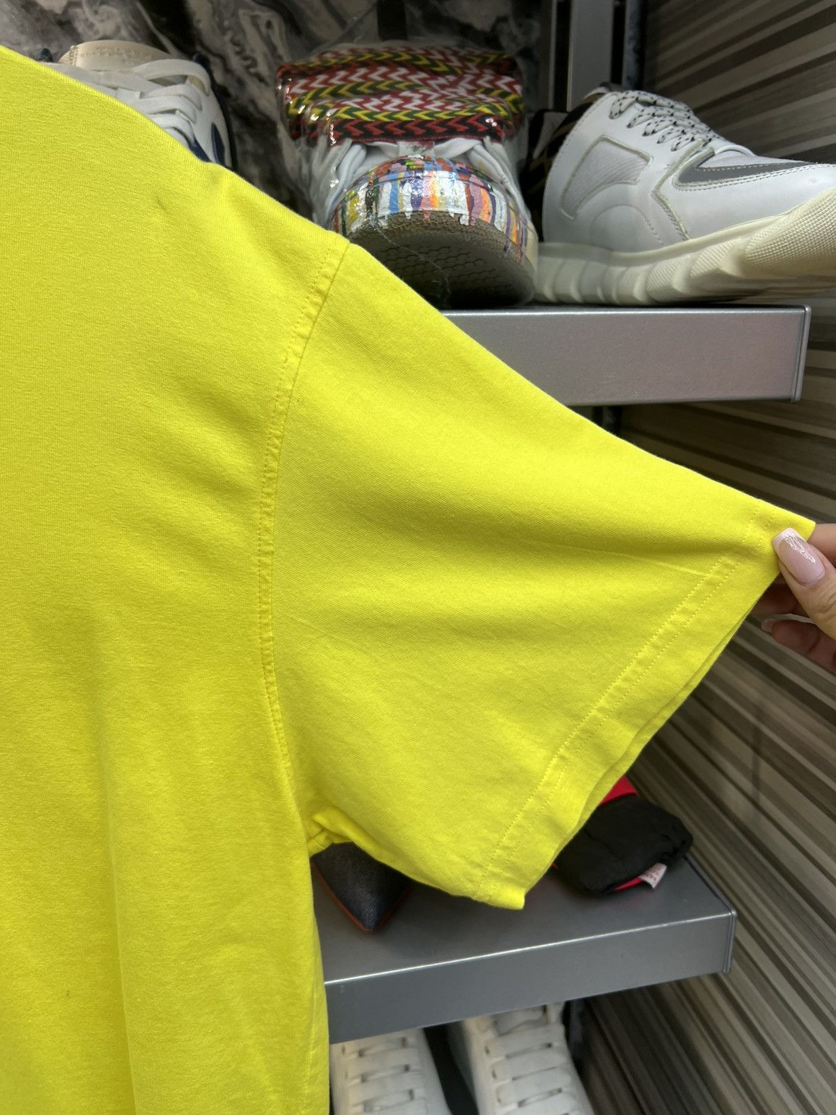 Dior Dior Yellow Tee Shirt Size US XL / EU 56 / 4 - 4 Thumbnail