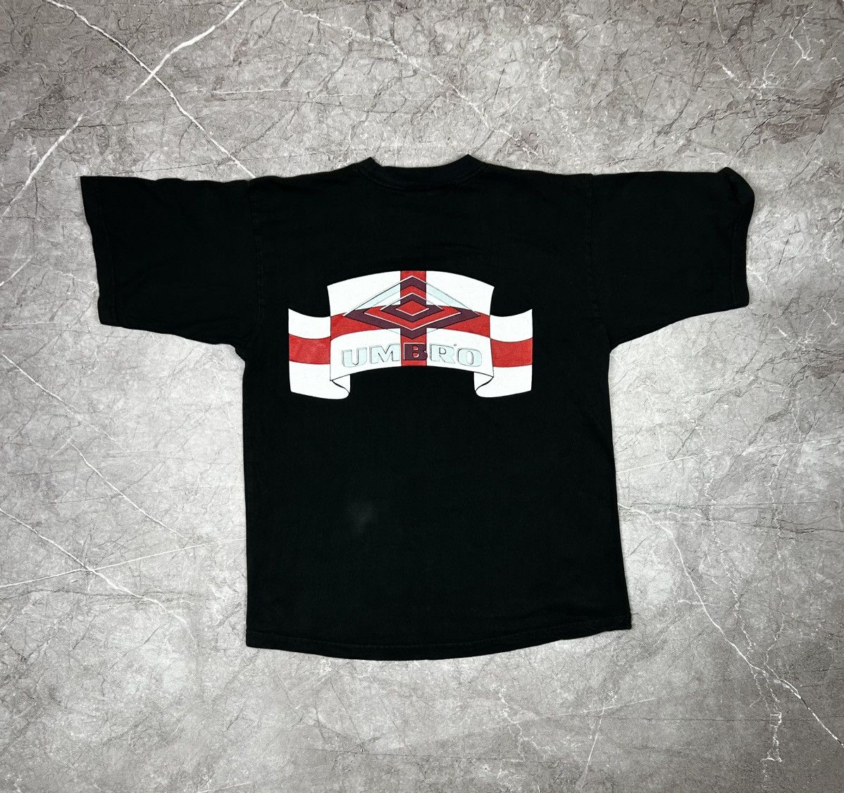 Umbro Vintage Umbro England 90's T-shirt soccer jersey Size US L / EU 52-54 / 3 - 4 Thumbnail