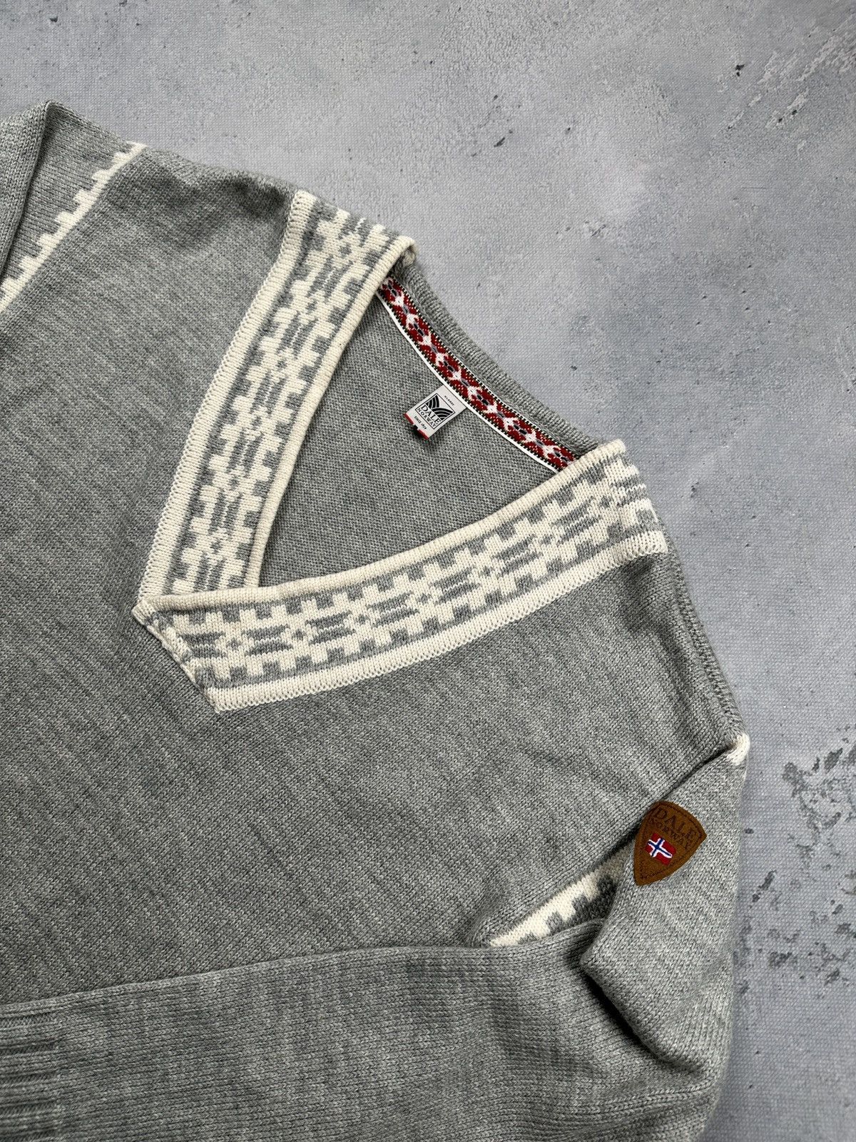 Dale Of Norway Dale Of Norway Grey Wool V Neck Nordic Pattern Knit Sweater Size XL / US 12-14 / IT 48-50 - 6 Thumbnail