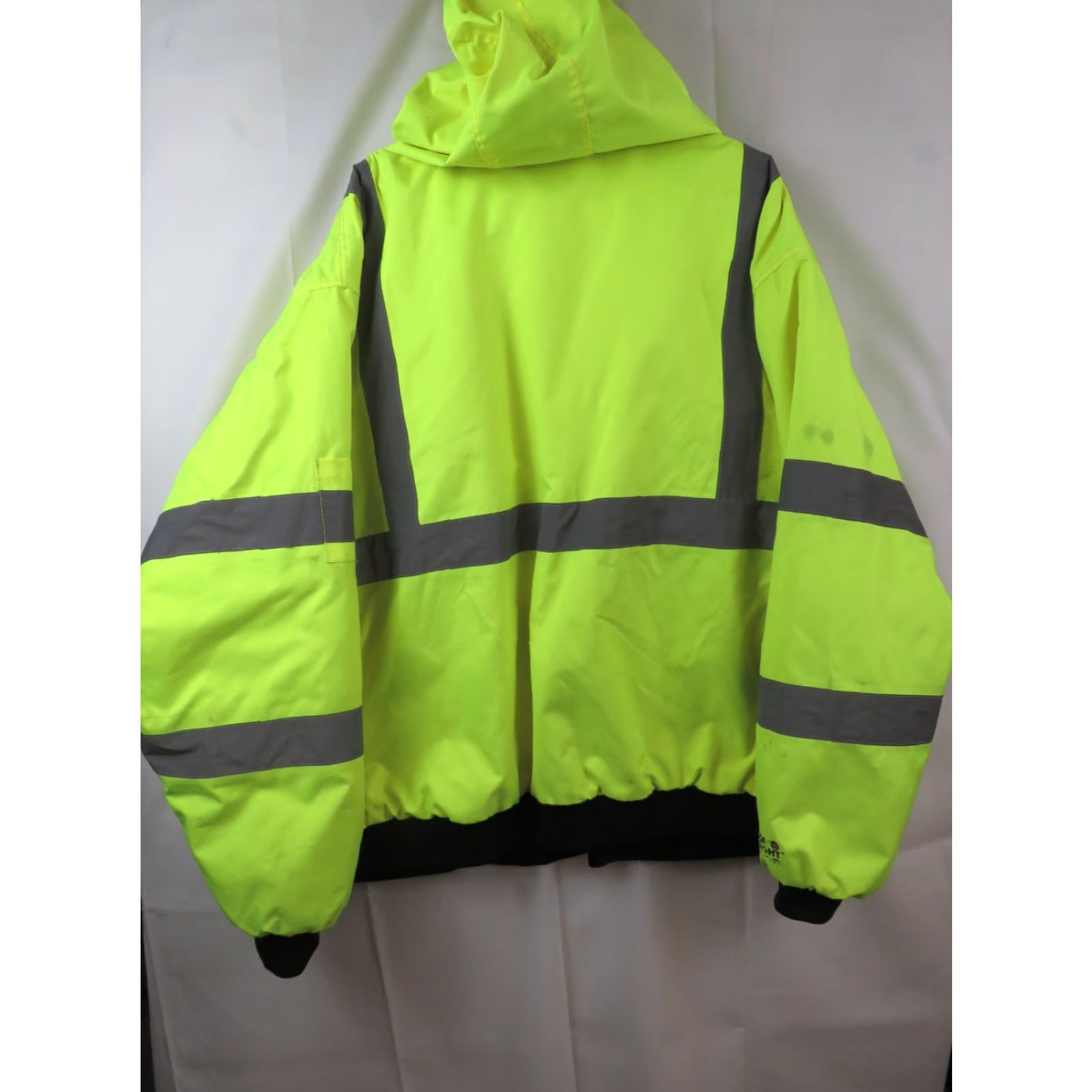 Vintage VINTAGE Reflective Bomber II Jacket 4XL Hi-Vis WaterProof ANSI Green Mens Flight Coat Size US XXL / EU 58 / 5 - 7 Thumbnail