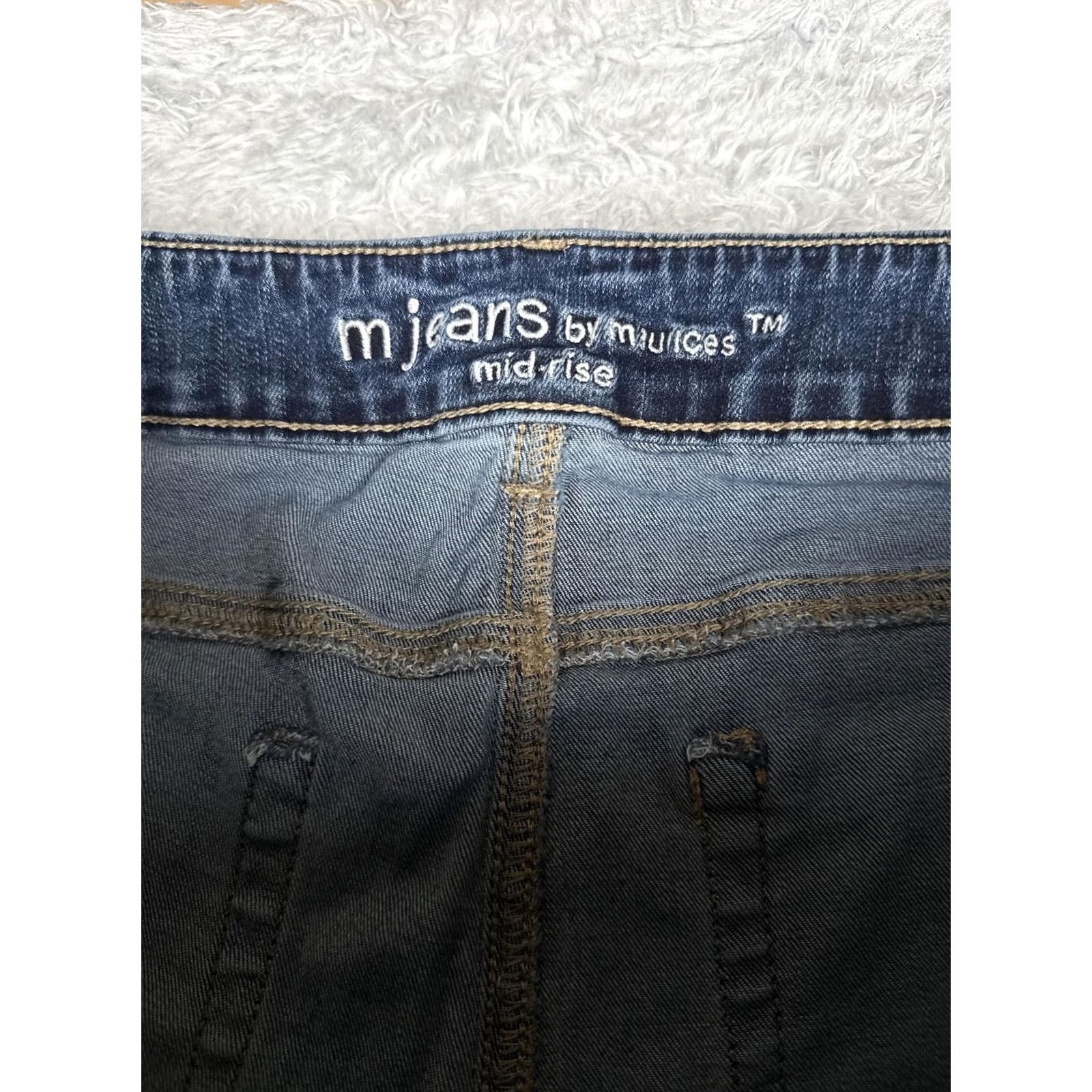Vintage Maurices M Jeans Bootcut Jeans Womens 16W Mid Rise Stretch 34x31 Medium Blue Wash Embroidered 5-Pocket Denim Recycled? Size 38" / US 16 / IT 52 - 6 Thumbnail