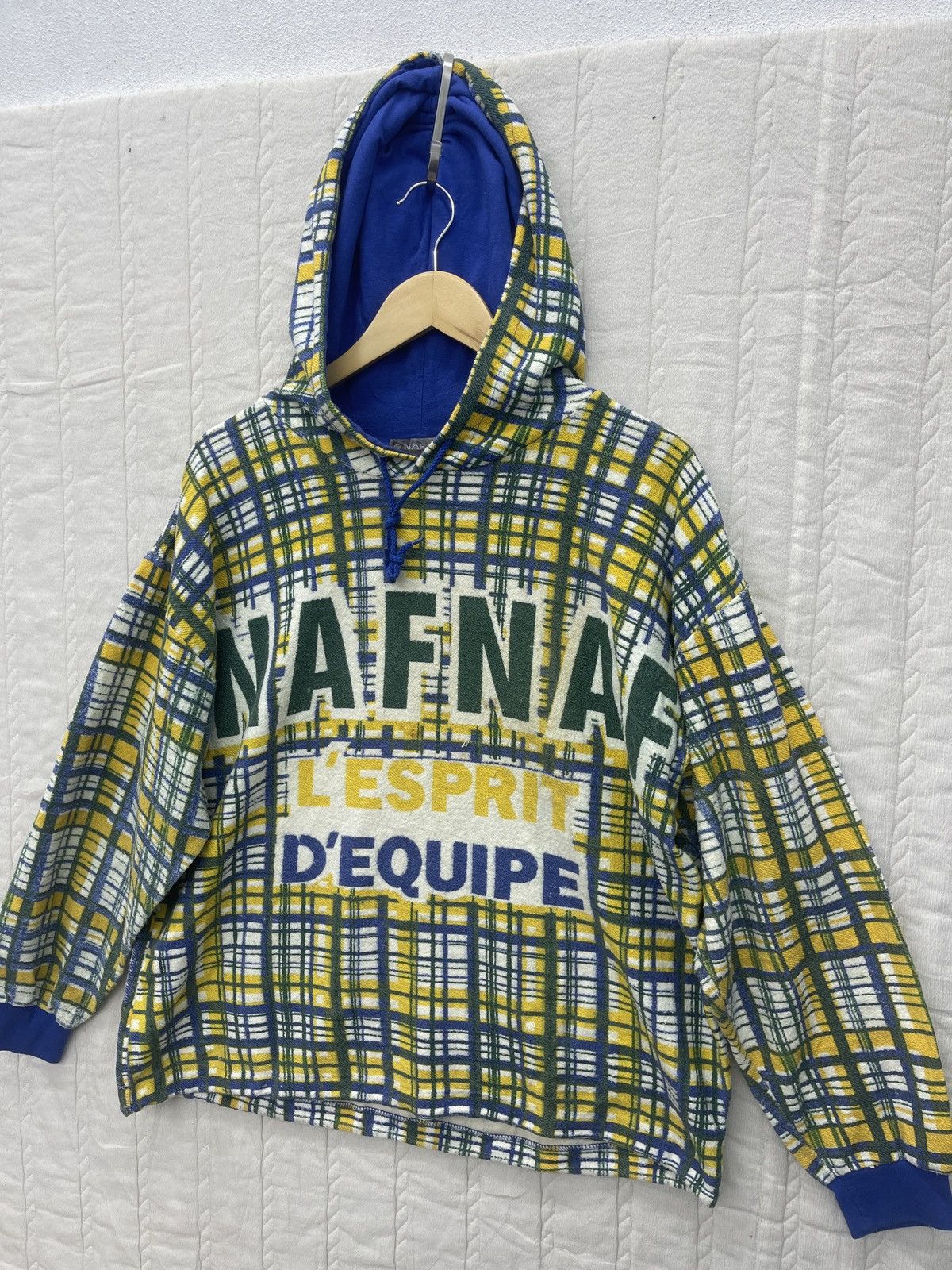 Issey Miyake × Japanese Brand × Vintage STEALS🔥VTG NAF NAF SWEATER HOODIE TARTANS Size US M / EU 48-50 / 2 - 3 Thumbnail