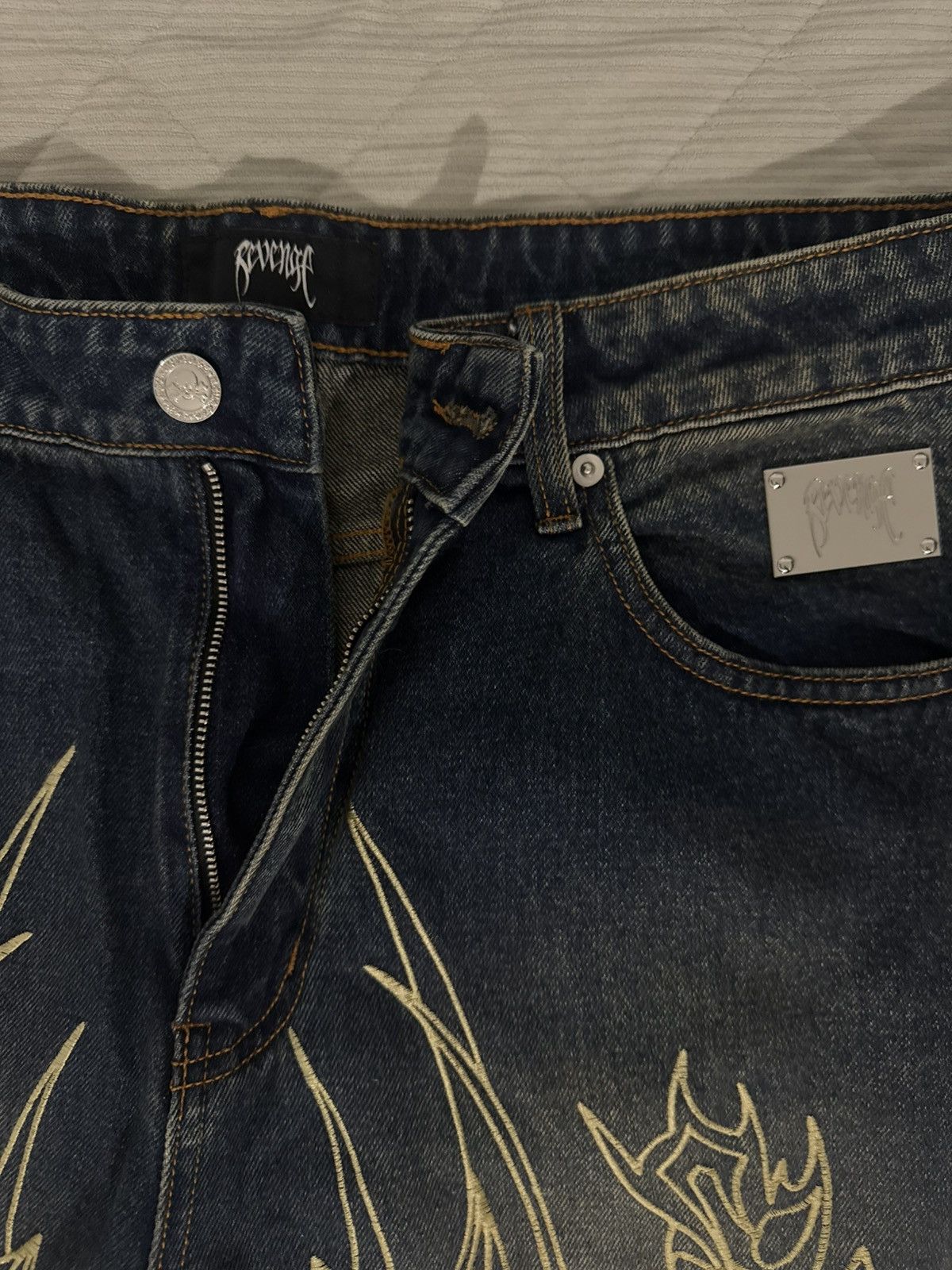 Revenge (36) Revenge Tribal Cross Denim Size US 36 / EU 52 - 2 Thumbnail