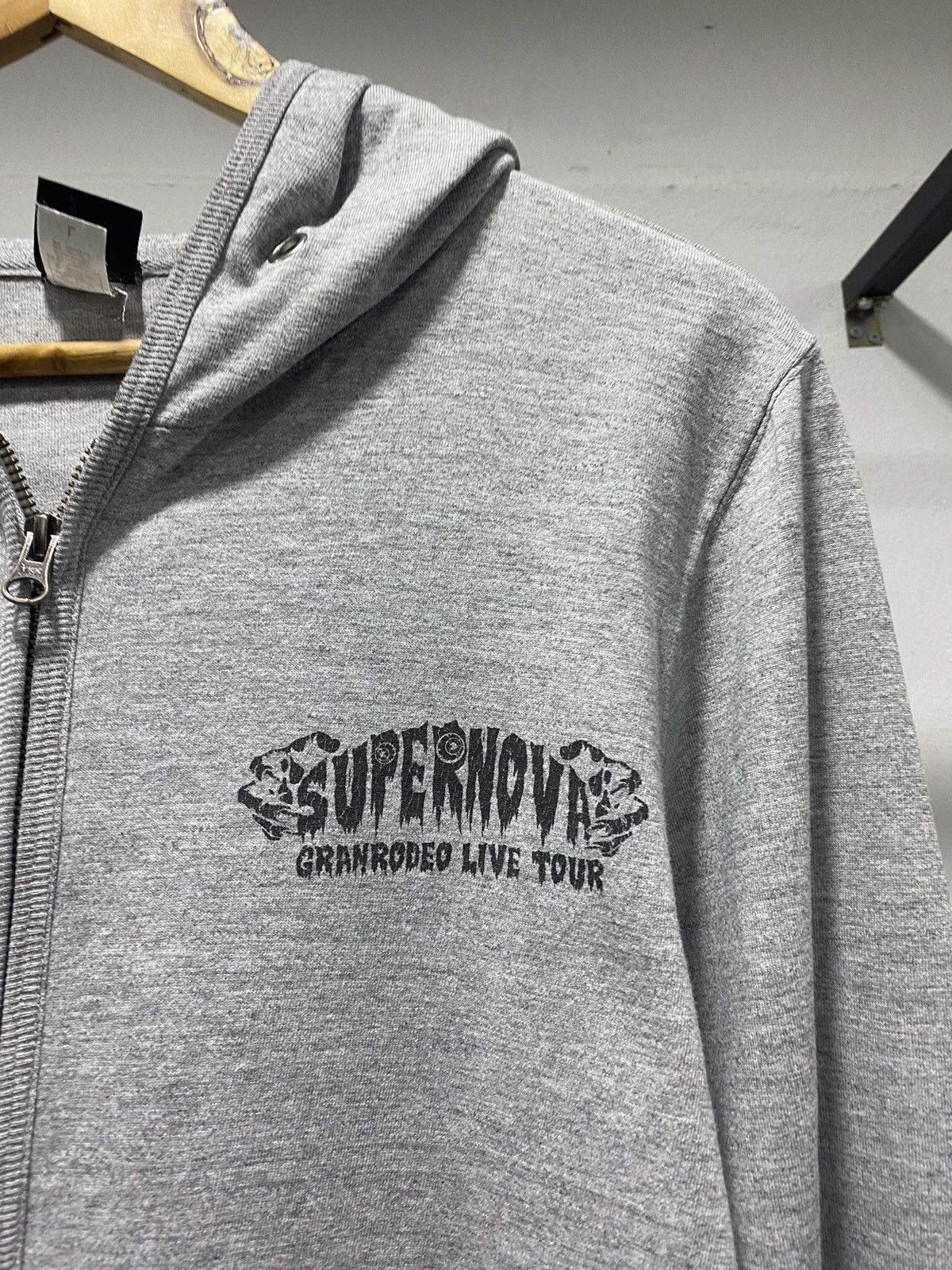Band Tees 💥Supernova Live Tour Zipper Hoodie Band Size US S / EU 44-46 / 1 - 4 Thumbnail