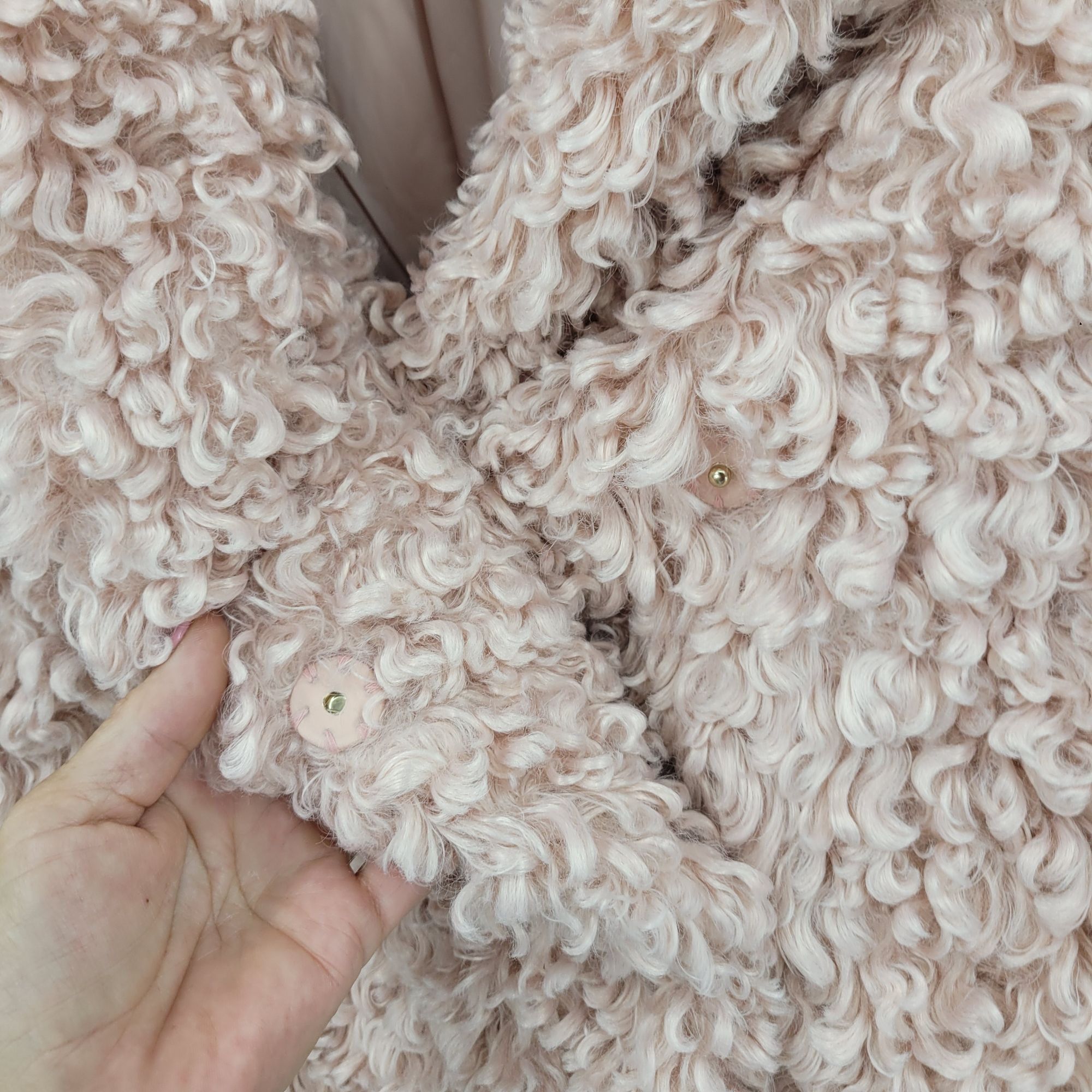 Designer Tahari Teddy Coat M Pink Vegan Faux Fur Curly Textured Jacke Size M / US 6-8 / IT 42-44 - 6 Thumbnail