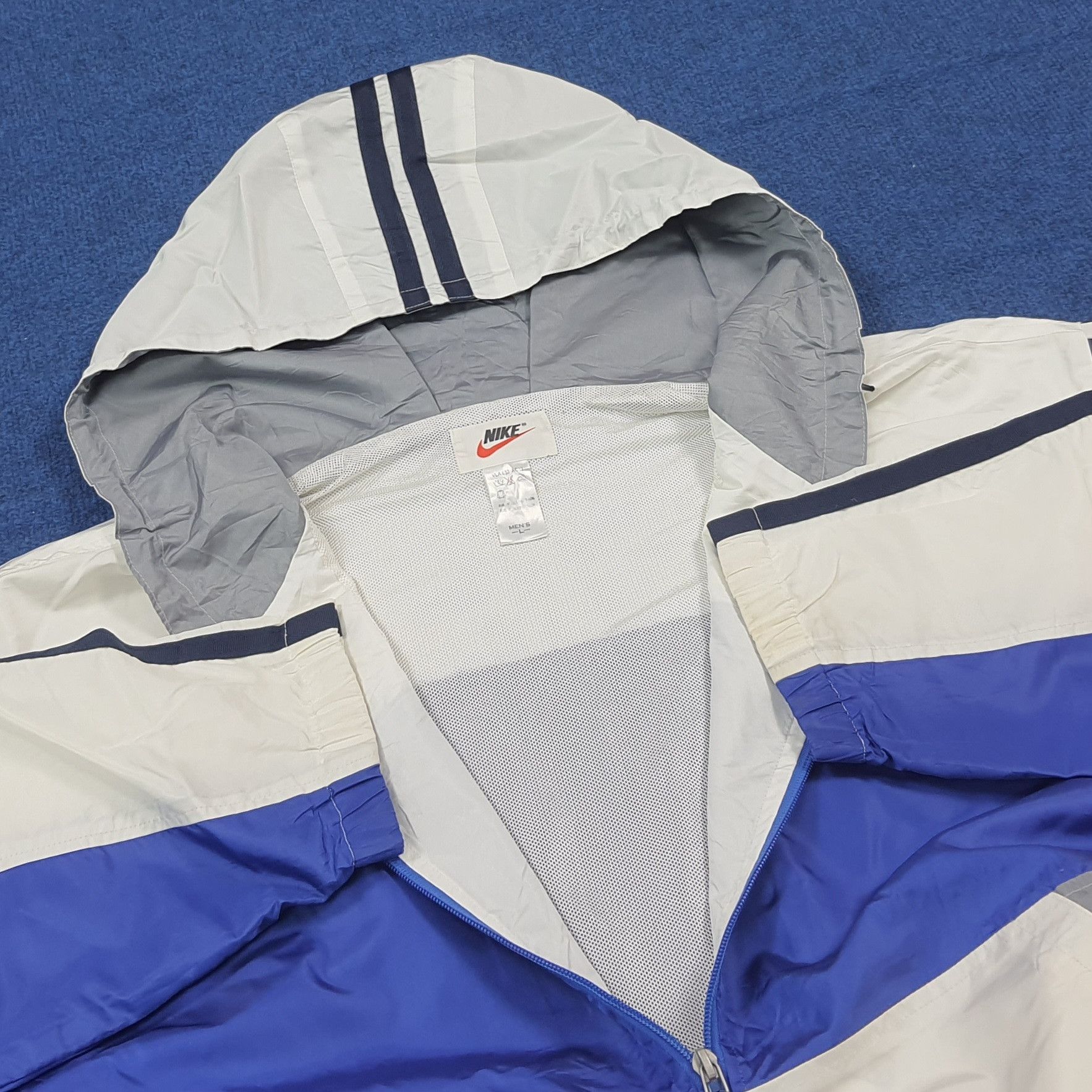 Nike Vintage 90s Nike Skylon Windbreaker Retro Anorak C290N34 Size US XL / EU 56 / 4 - 6 Thumbnail
