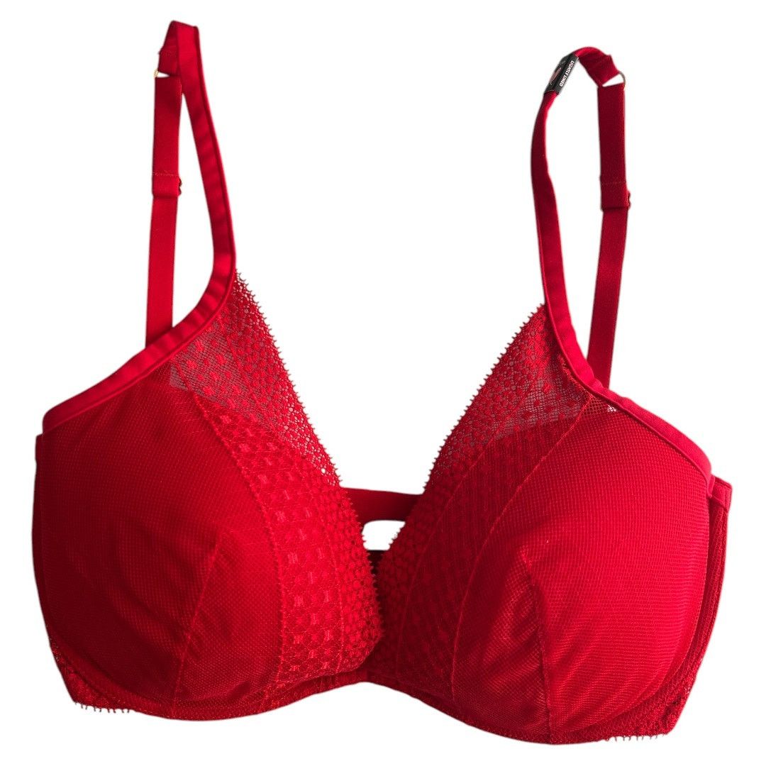 Victorias Secret Victoria's Secret Lightly-Lined Lace Plunge Bra, 32Dd in Red, Women's