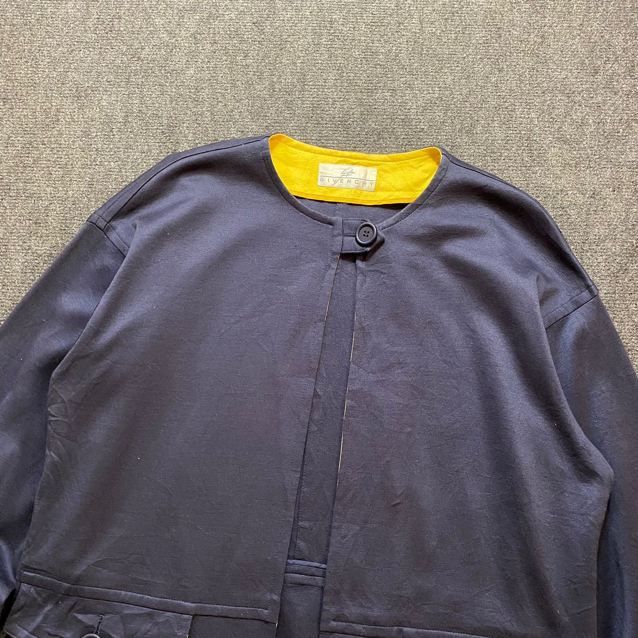 Givenchy × Vintage Givenchy Life Single Top Button Long Cardigan Size XL / US 12-14 / IT 48-50 - 2 Thumbnail
