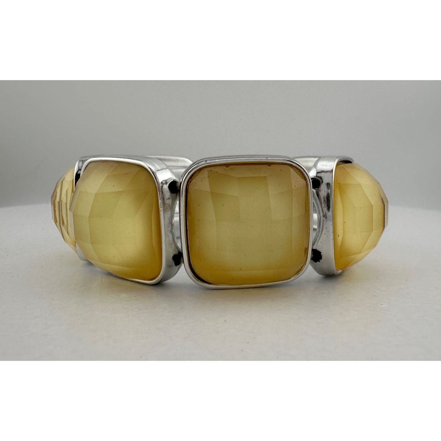 Other Vintage Jewelry Set of 7 Women's Bracelets/Bangle Bracelets Size ONE SIZE - 16 Thumbnail