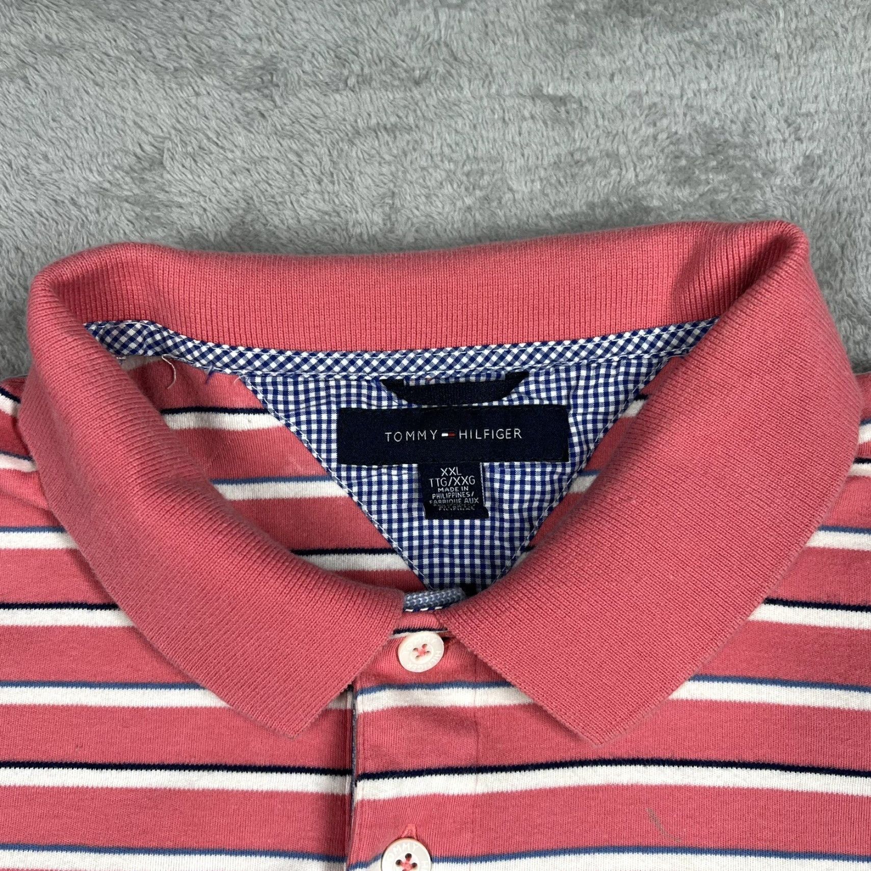 Tommy Hilfiger VINTAGE Tommy Hilfiger Polo Shirt Mens 2XL Pink Blue White Striped Minor Flaw Golf Casual Shirt Size US XXL / EU 58 / 5 - 4 Thumbnail
