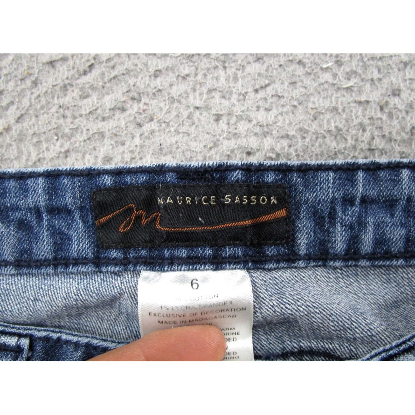 Vintage VINTAGE Maurice Sasson Blue Denim Jeans Size 6 Straight Leg Embroidered Denim Jeans - Womens Regular 5-Pocket Design Blue 90s Style Jeans Men? Size 28" / US 6 / IT 42 - 2 Thumbnail