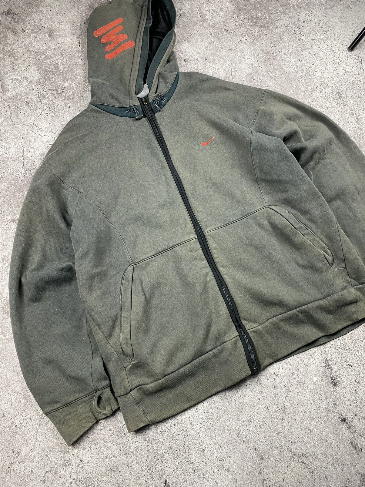 Nike × Vintage NIKE SHOX VINTAGE CENTER LOGO OVERSIZE BOXY FADED HOODIE Size US XL / EU 56 / 4 - 3 Thumbnail