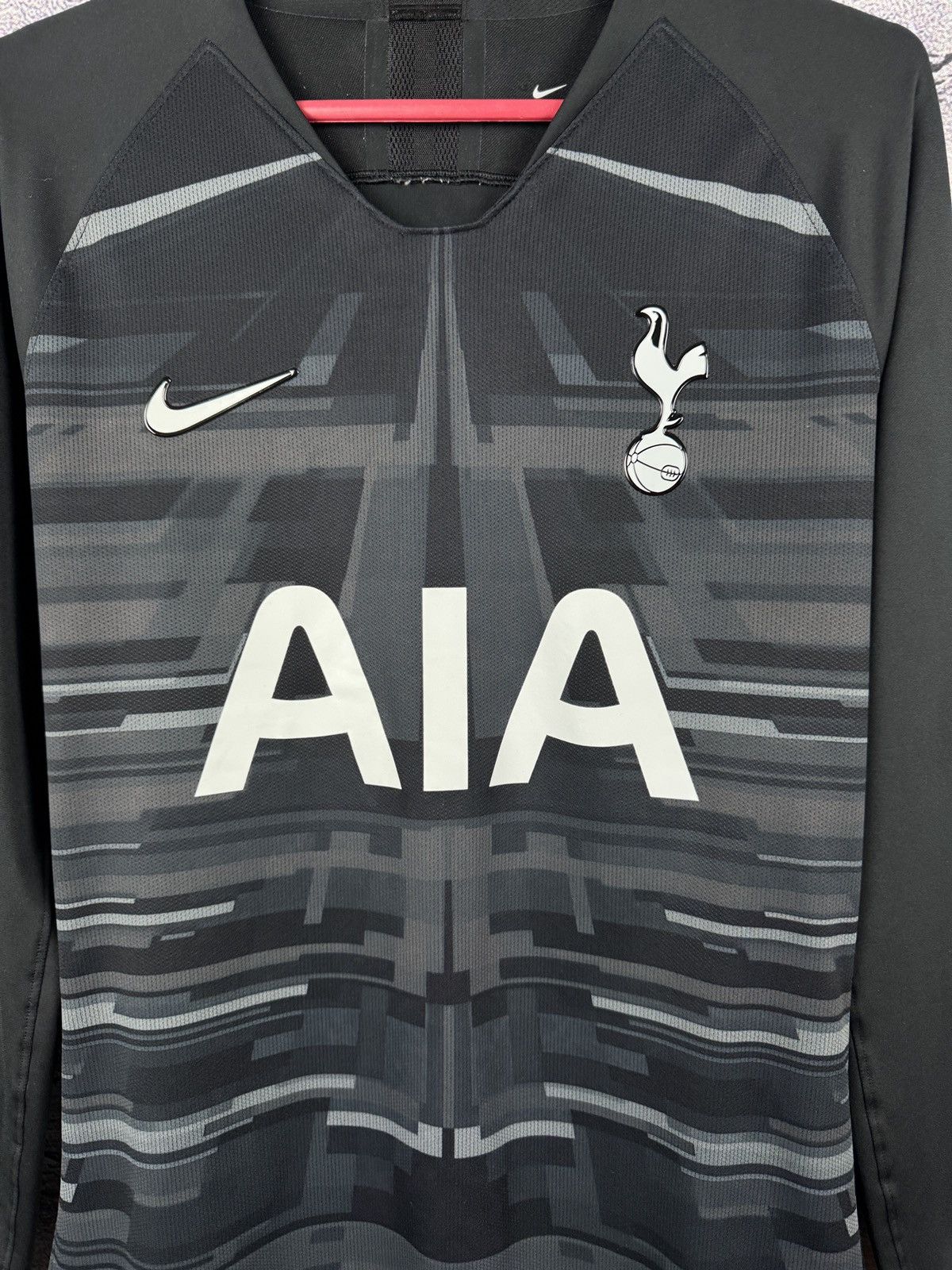 Nike Nike Tottenham Hotspur Goalkeeper Jersey Long Sleeve Size US M / EU 48-50 / 2 - 4 Thumbnail