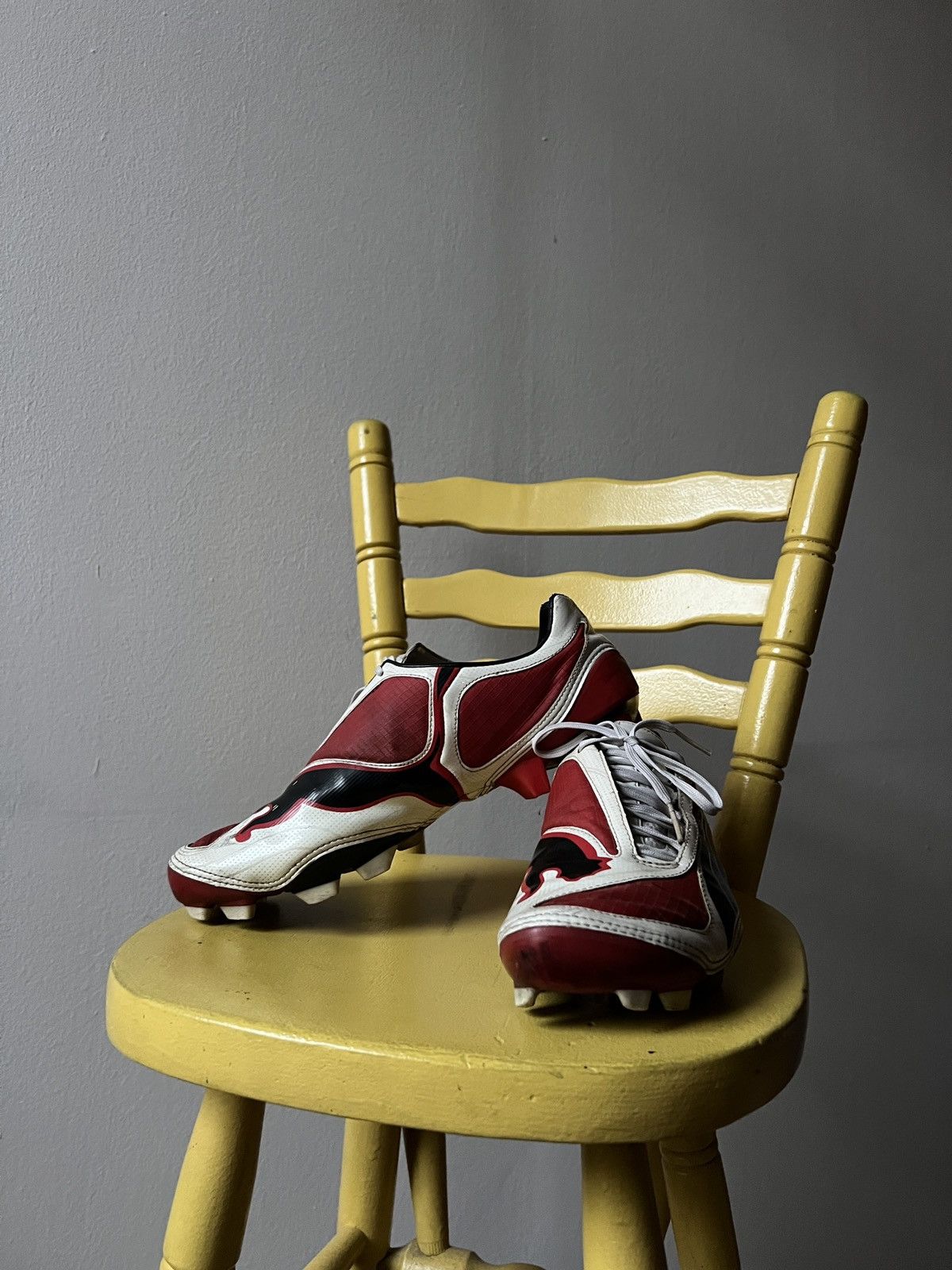 Puma Puma V1.08 Rare 2008 Carbon Football Soccer Cleats Red/White Size US 9.5 / EU 42-43 - 7 Thumbnail