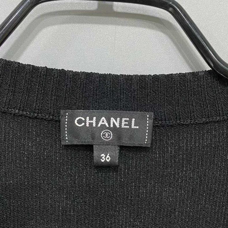 Chanel Chanel Black Cardigan with Chain Detail -2505 Size US M / EU 48-50 / 2 - 4 Thumbnail