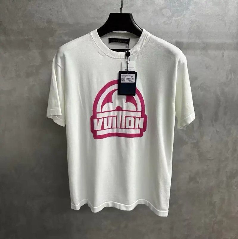 Louis Vuitton Louis Vuitton Men's White Cotton T-shirt 0089 Size US S / EU 44-46 / 1 - 1 Thumbnail
