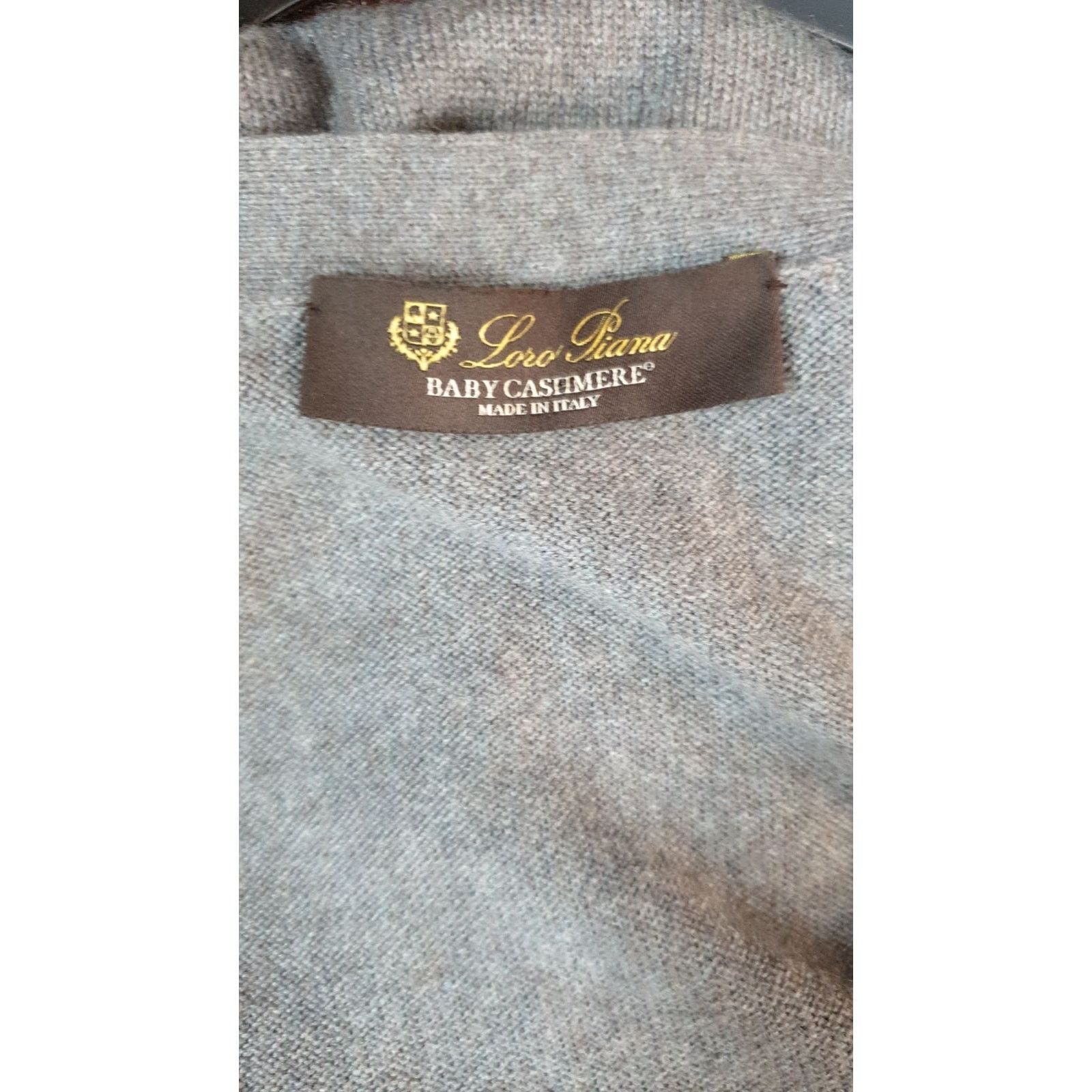 Loro Piana Loro Piana Gray Baby Cashmere Cardigan Sz.42 Size M / US 6-8 / IT 42-44 - 5 Thumbnail