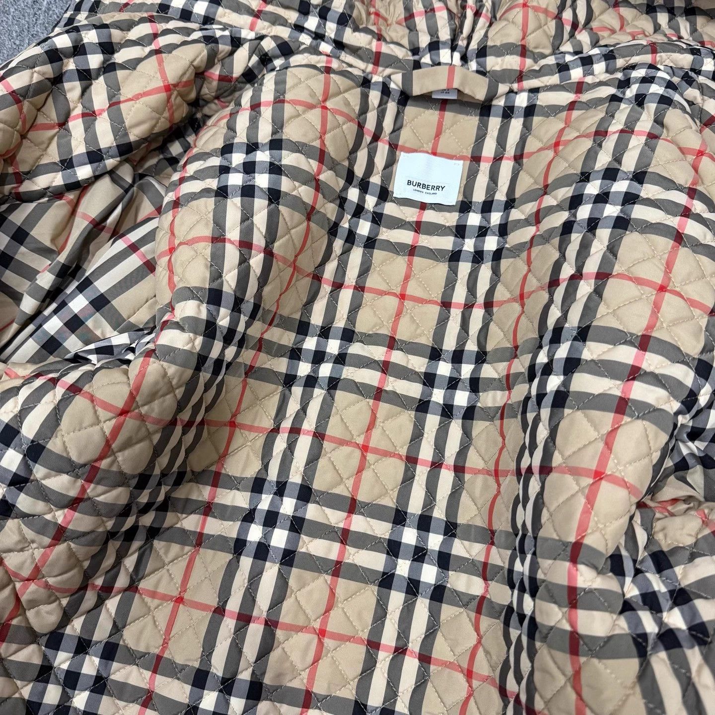 Burberry Burberry teddy shearling Horseferry check UK8 99 new Size S / US 4 / IT 40 - 4 Thumbnail