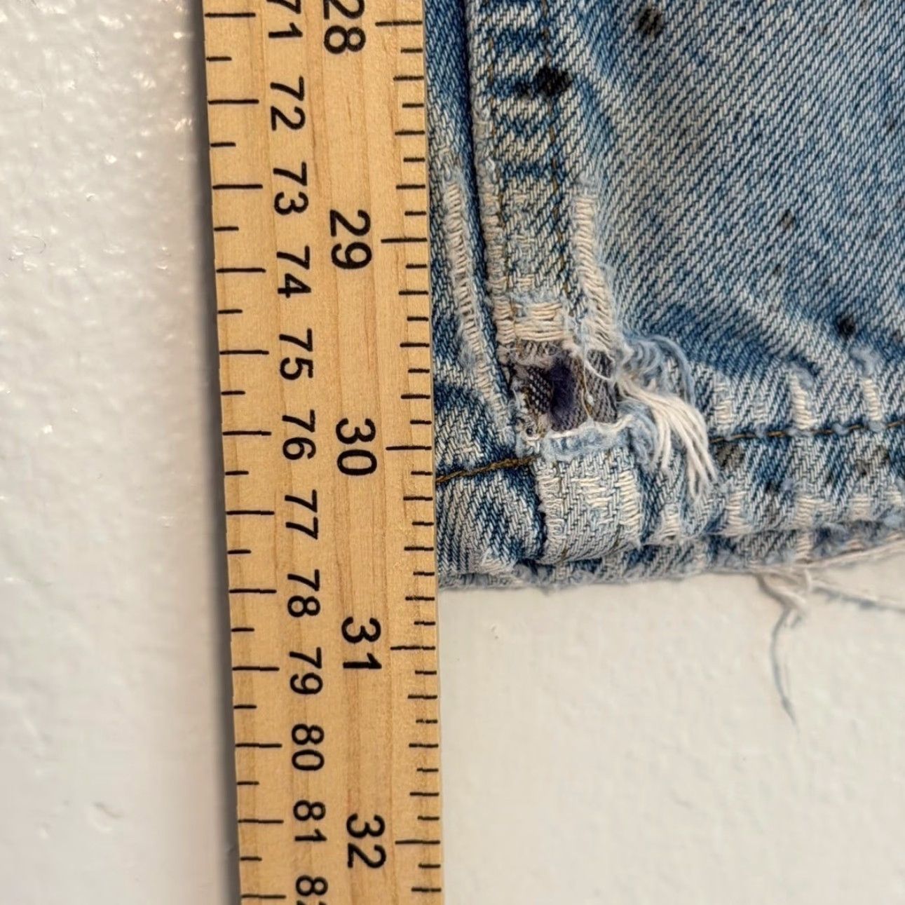 Carhartt VINTAGE Carhartt Jeans Mens 33x32 Blue Relaxed Fit Denim Straight Flannel Lined Jeans Mens Blue 90s Style Straight Mens Jeans Size US 33 - 7 Thumbnail