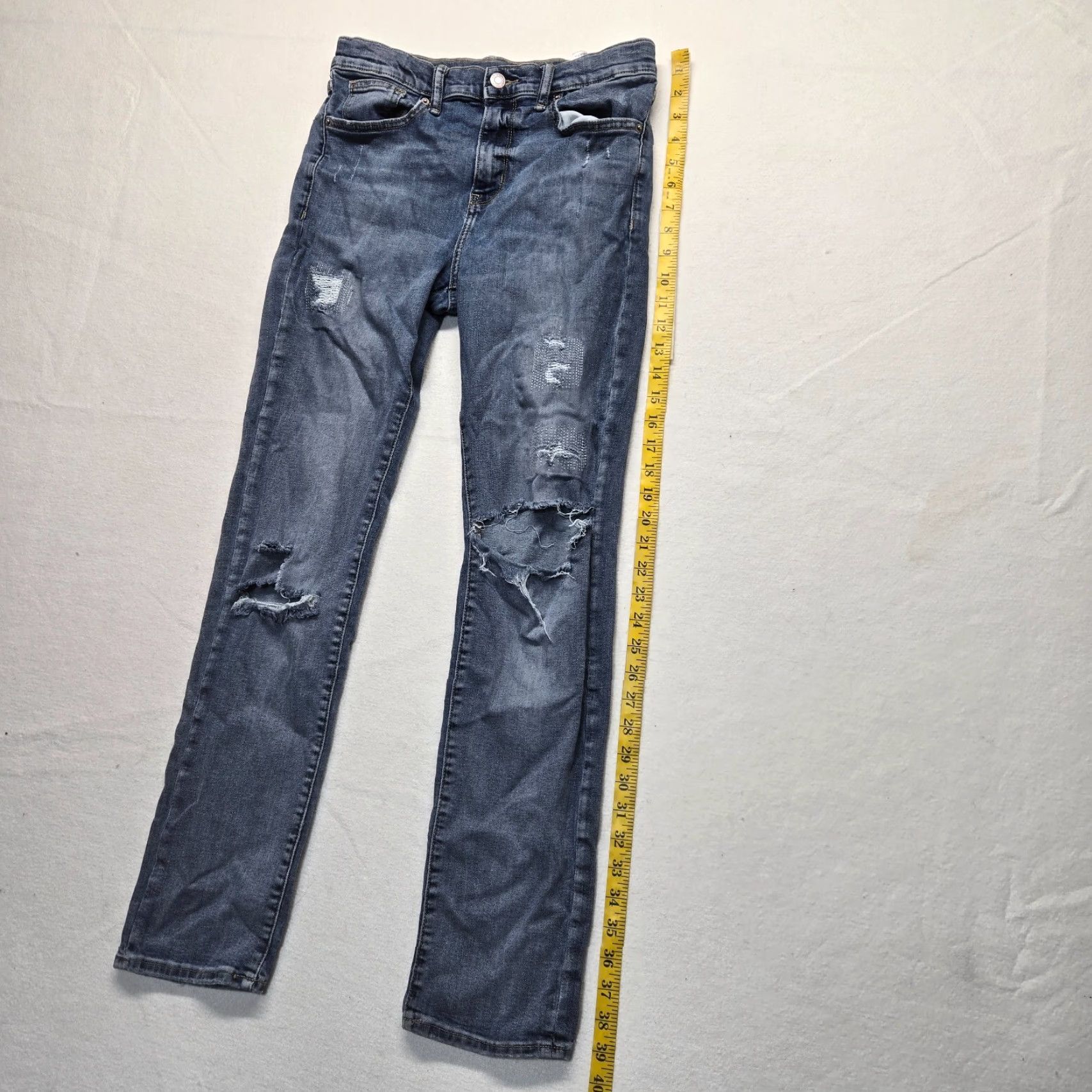 Old Navy Old Navy Jeans Womens Slim Mid Rise Blue Denim 28 Inseam 30 16 80s 90s Retro Classic Stretch Pockets Distressed Button Zip Casual Regular Womens Jeans Size 38" / US 16 / IT 52 - 7 Thumbnail