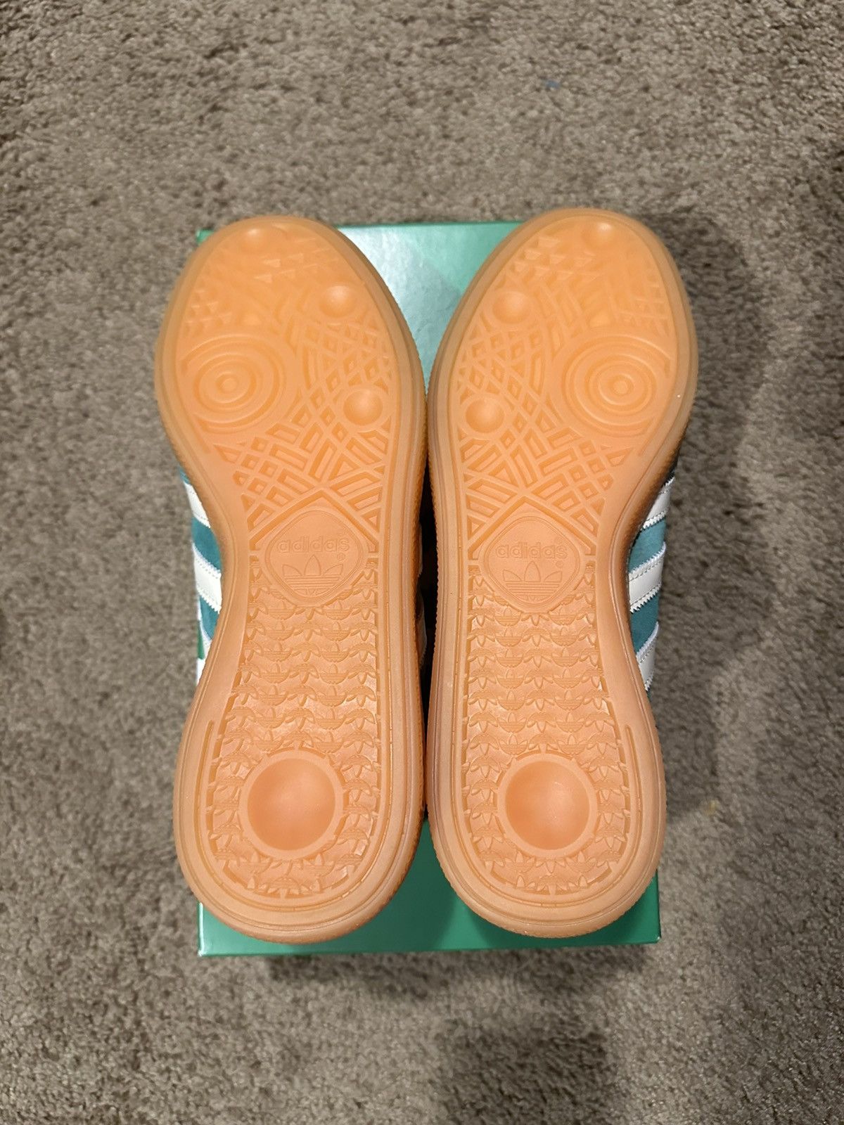 Adidas HANDBALL SPEZIAL SPORTY & RICH ORIGINALS SHOES Size US 8.5 / EU 41-42 - 6 Thumbnail